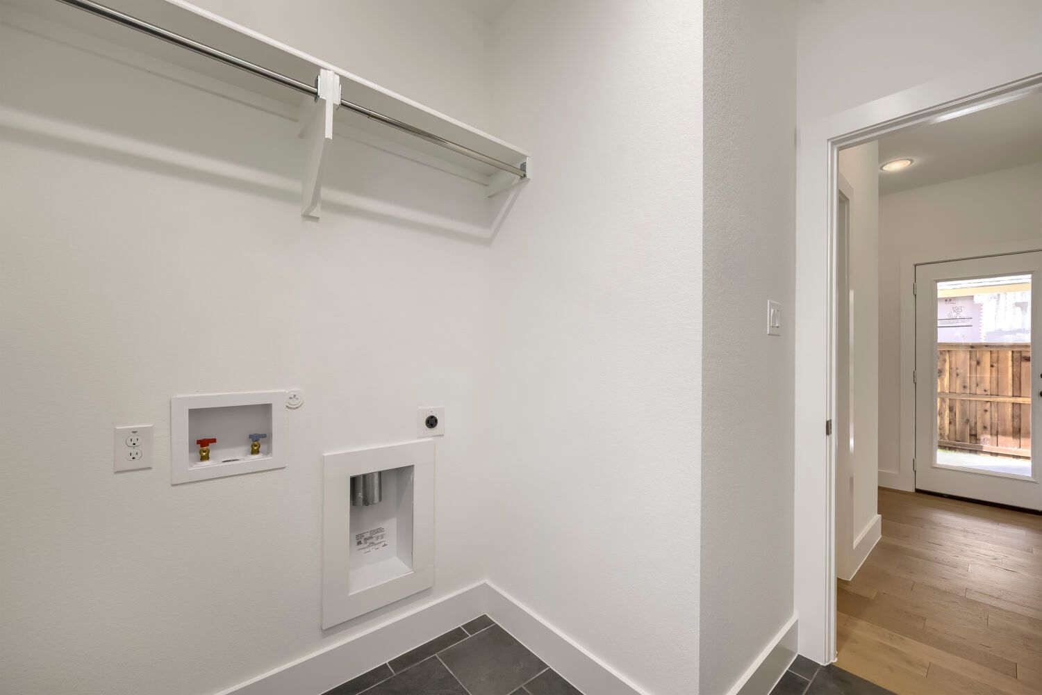 1724 Truro - Laundry Room