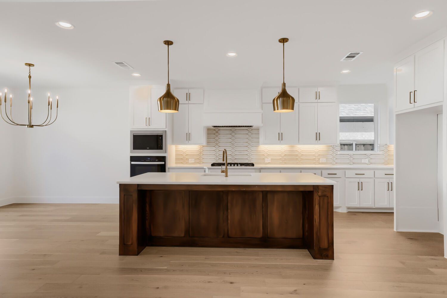 100 Enclave Drive - Kitchen