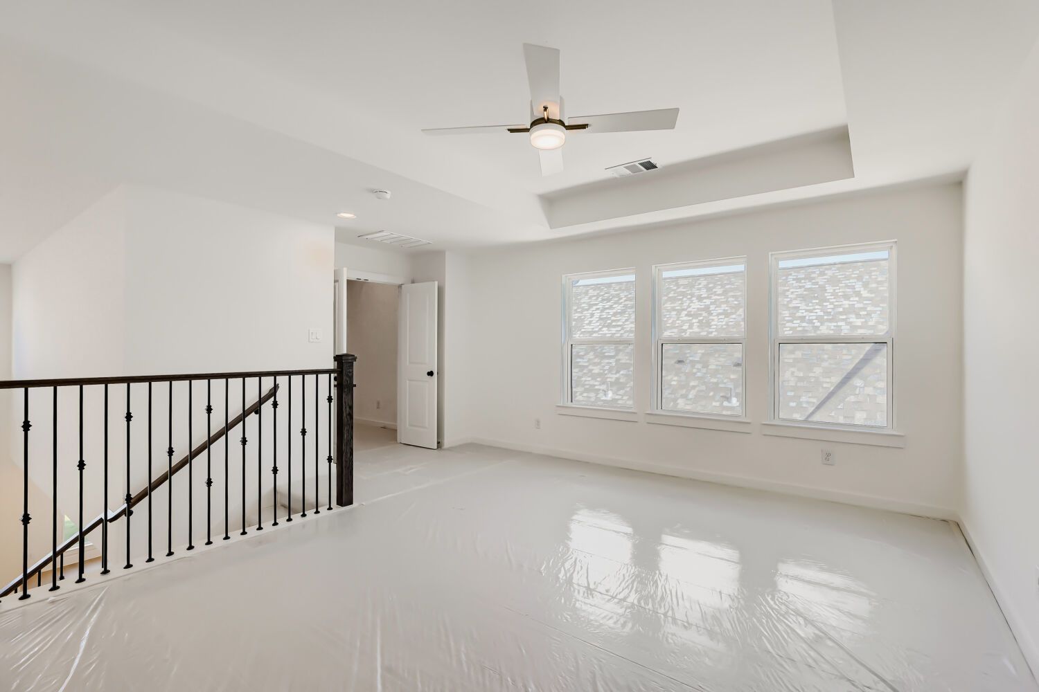 100 Enclave - Game Room