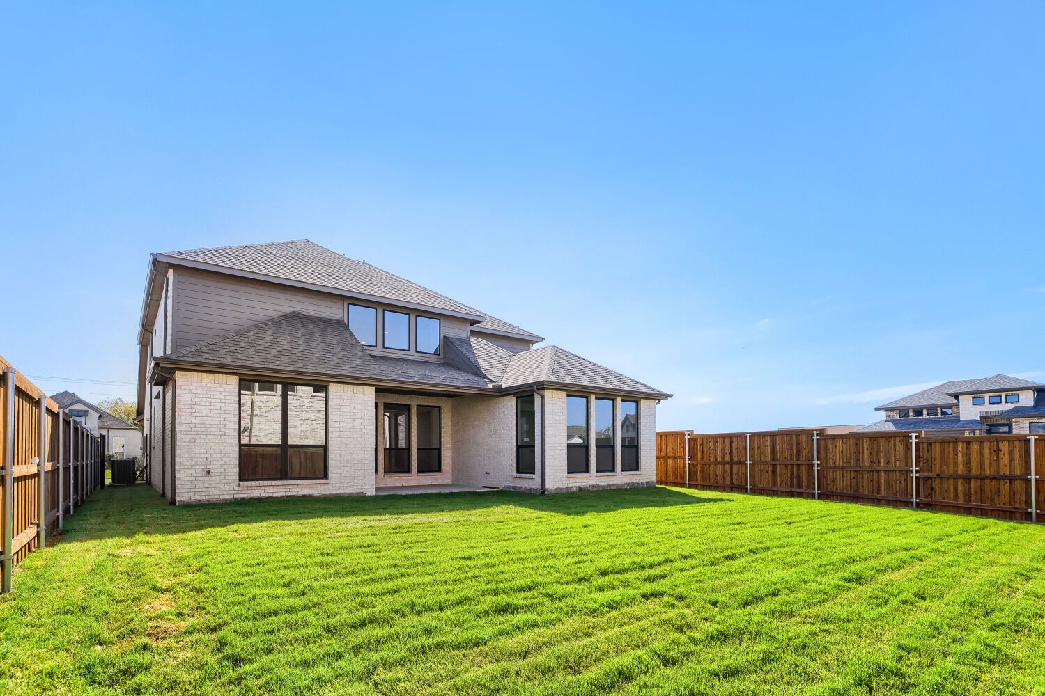 100 Enclave - Rear Exterior