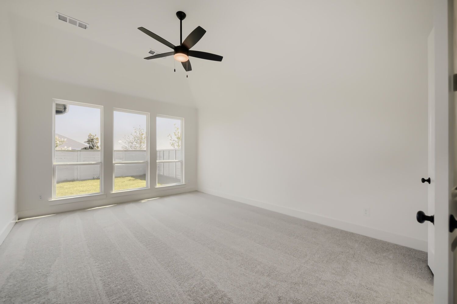 11712 Wildwood - Primary Bedroom