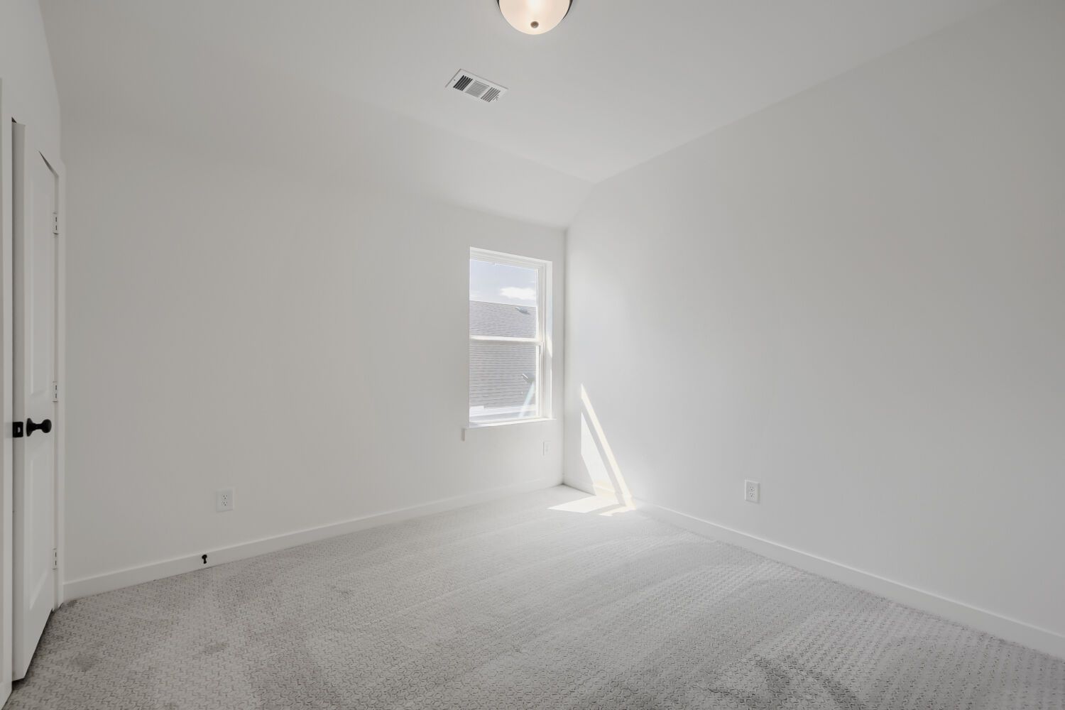 12117 Orchard - Bedroom