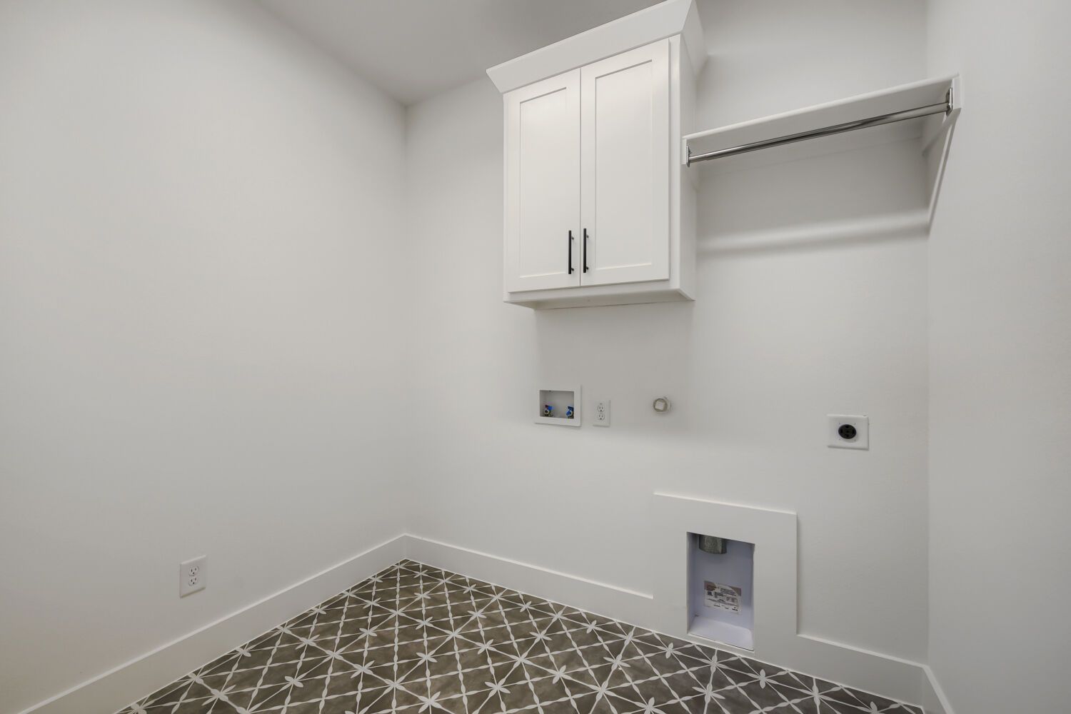12117 Orchard - Laundry Room