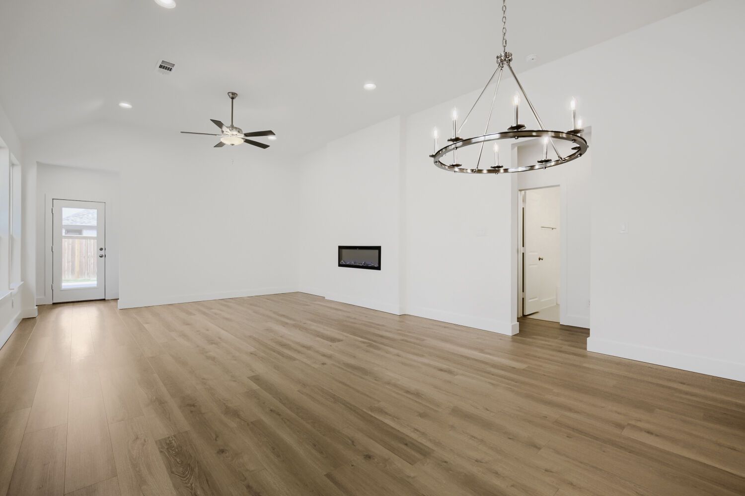 Plan 1472 Representative Floor Plan Photo
