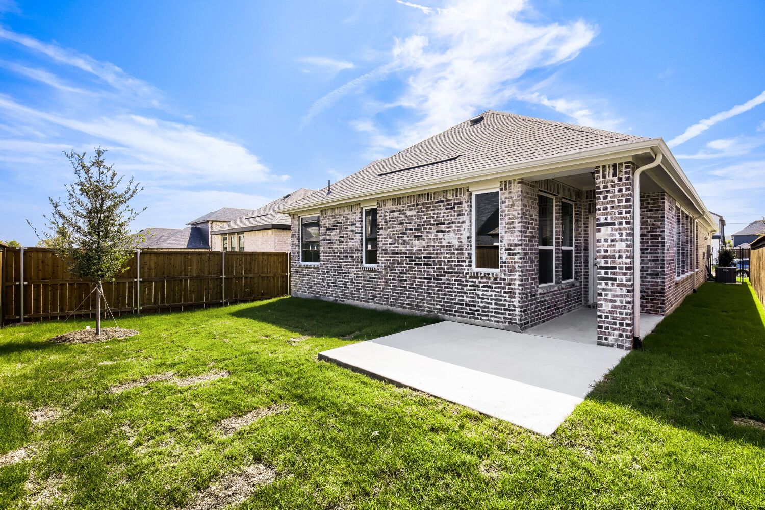 811 Stone Grove - Patio