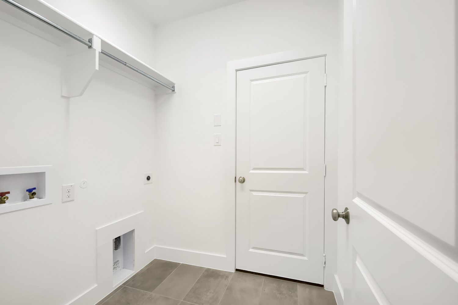 1737 Cornwall - Laundry Room