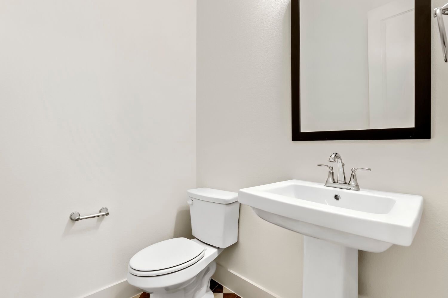 Plan 1648 Powder Room Representative Photo