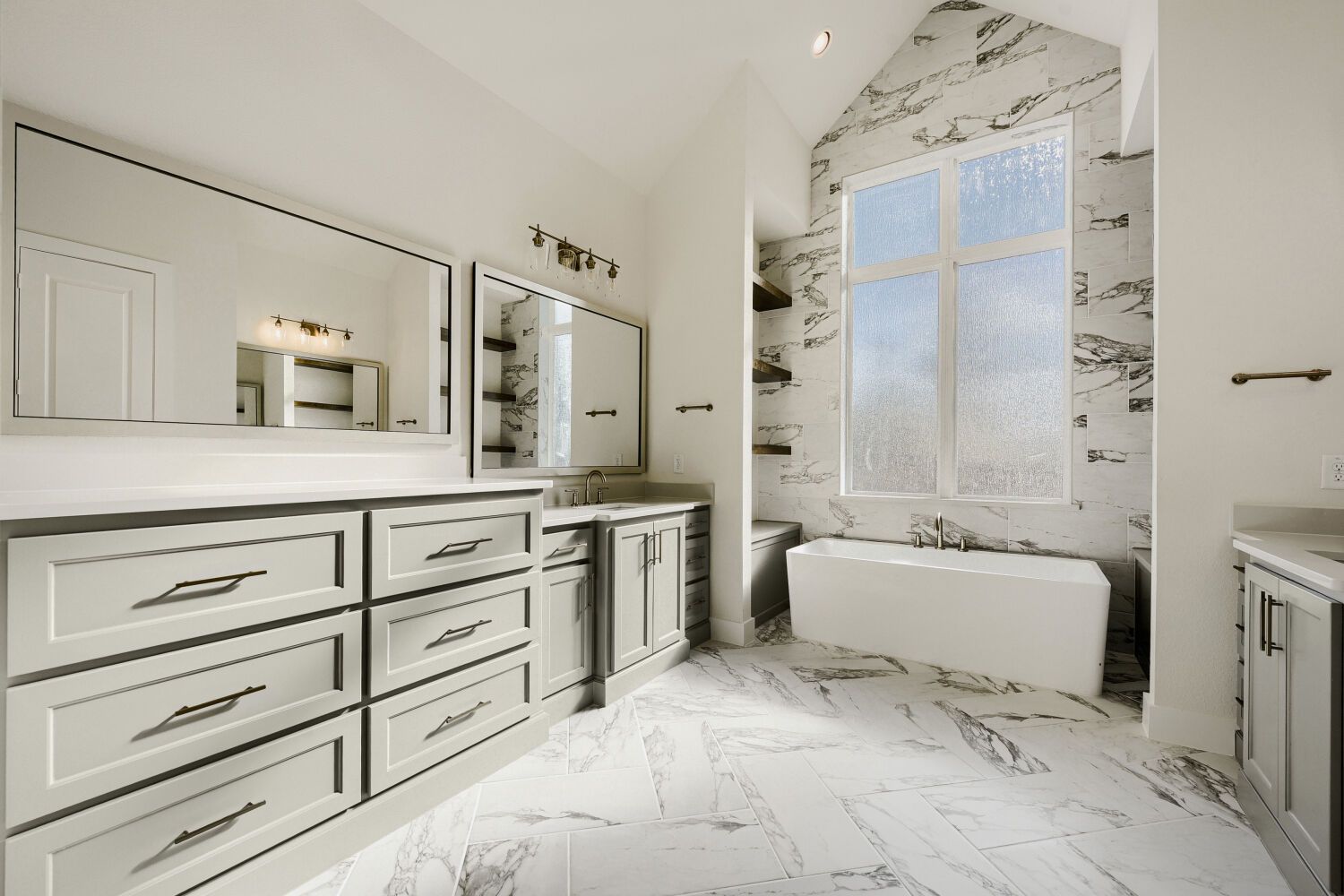 801 Bella Casa - Primary Bathroom