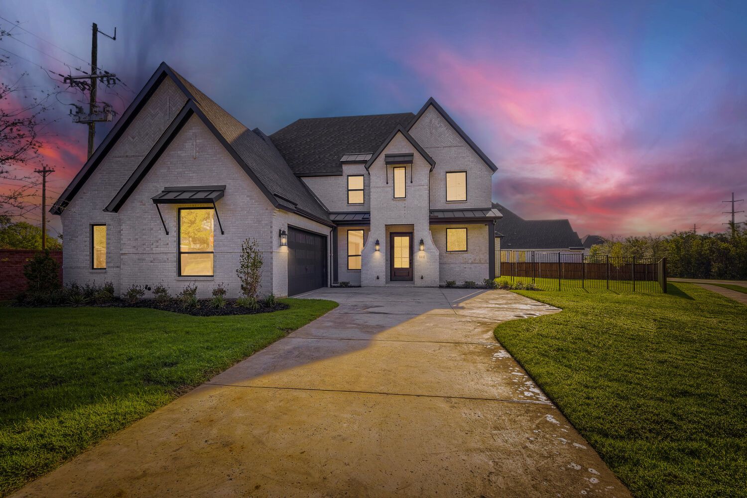 801 Bella Casa - Front Elevation