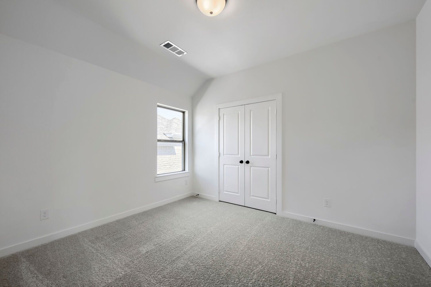 6028 Silverstein - Bedroom