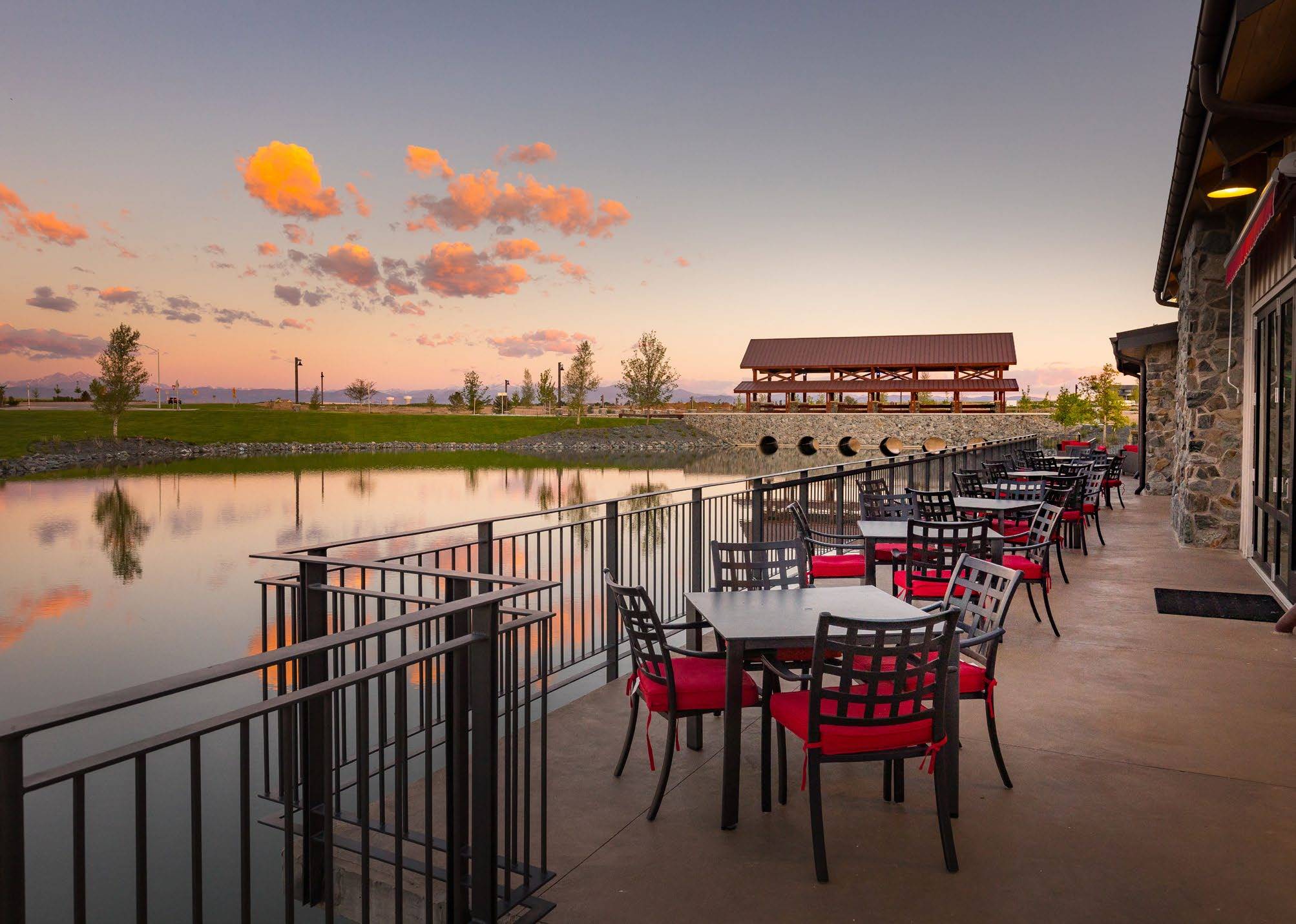 RainDance cafe seating