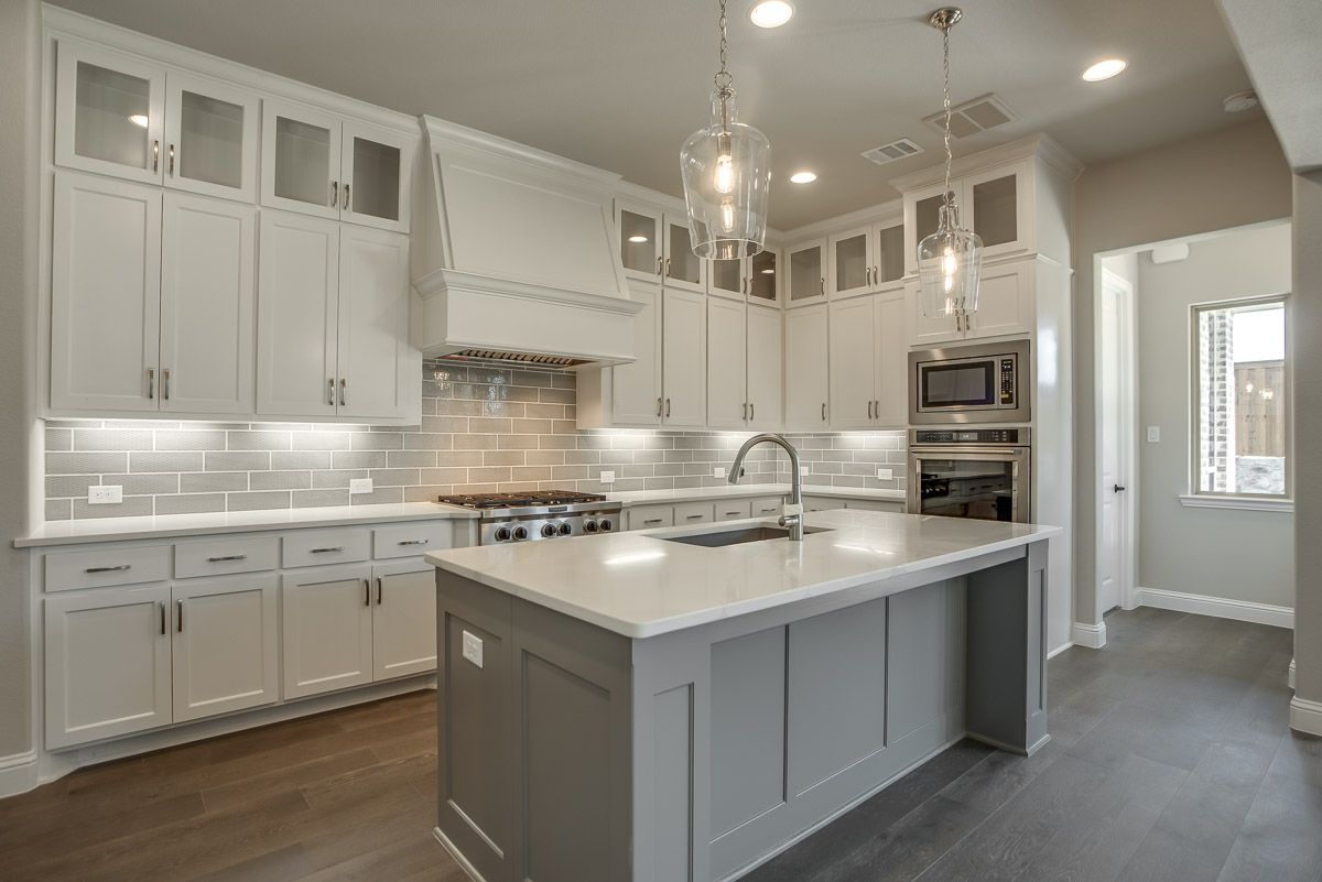 Plan 1634 Kitchen Representative Image