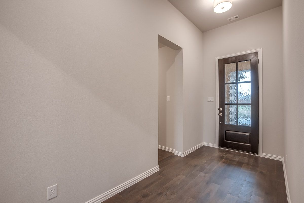 Plan 1682 Entry Representative Image