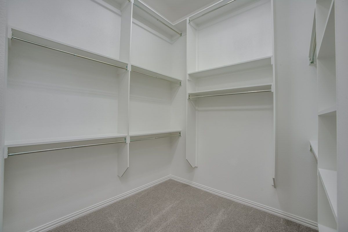 Plan 1682 Primary Closet Representative Image
