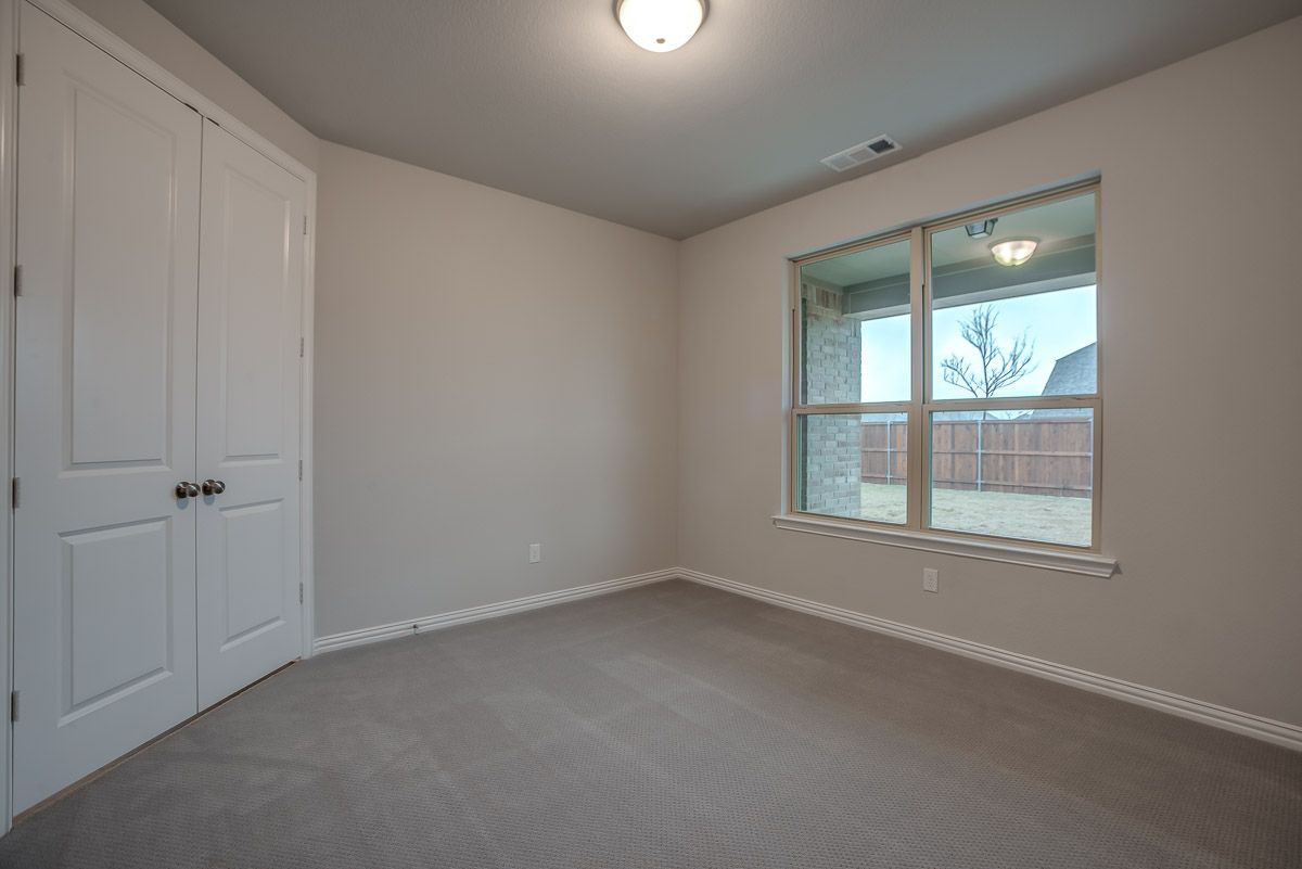 Plan 1682 Bedroom Representative Image