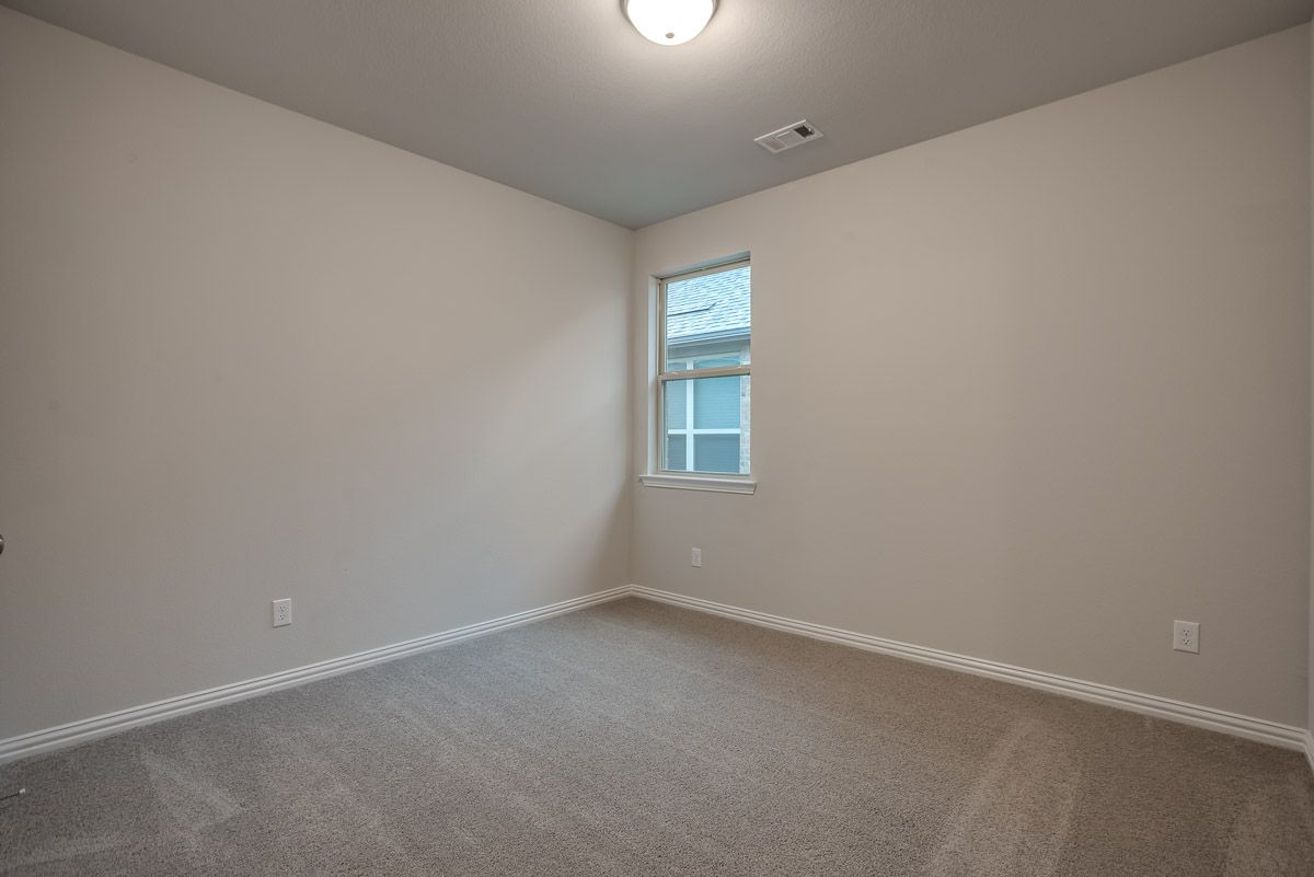 Plan 1682 Bedroom Representative Image