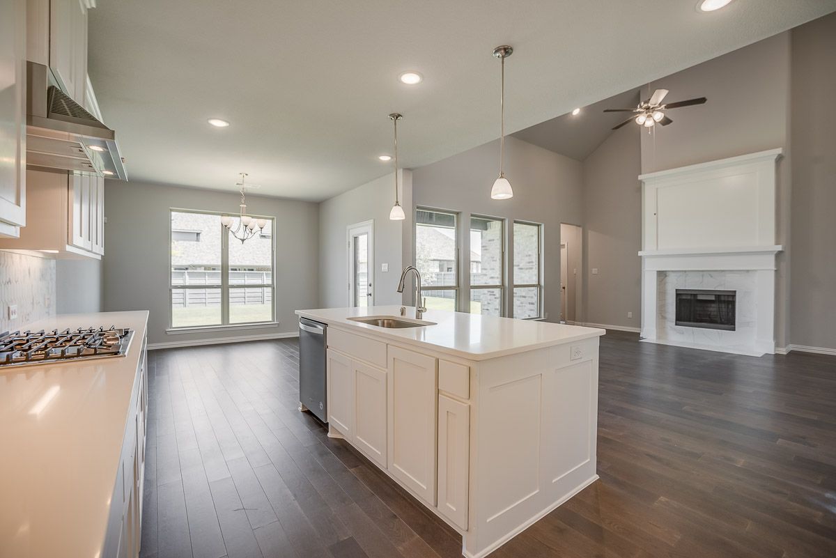 Plan 1689 Kitchen/Living Room Representative Image