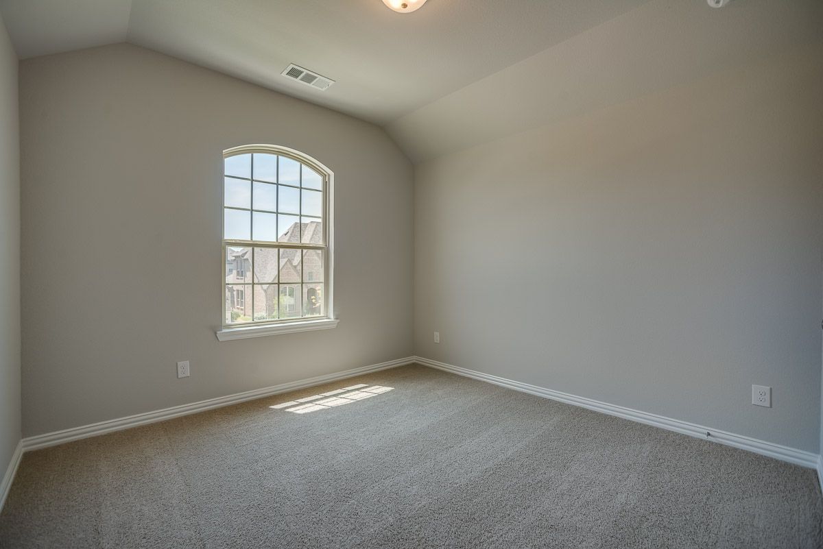 Plan 1689 Bedroom Representative Image