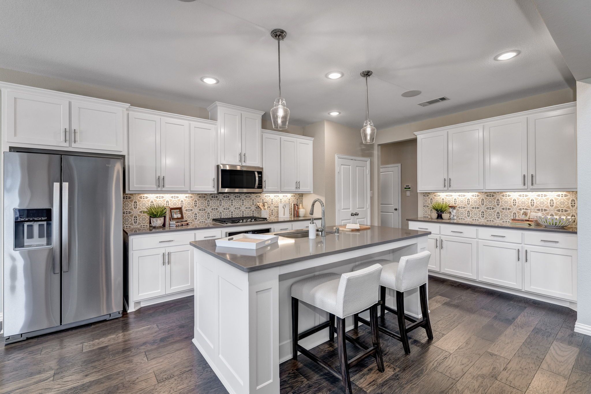 Plan 1686 Kitchen Representative Image