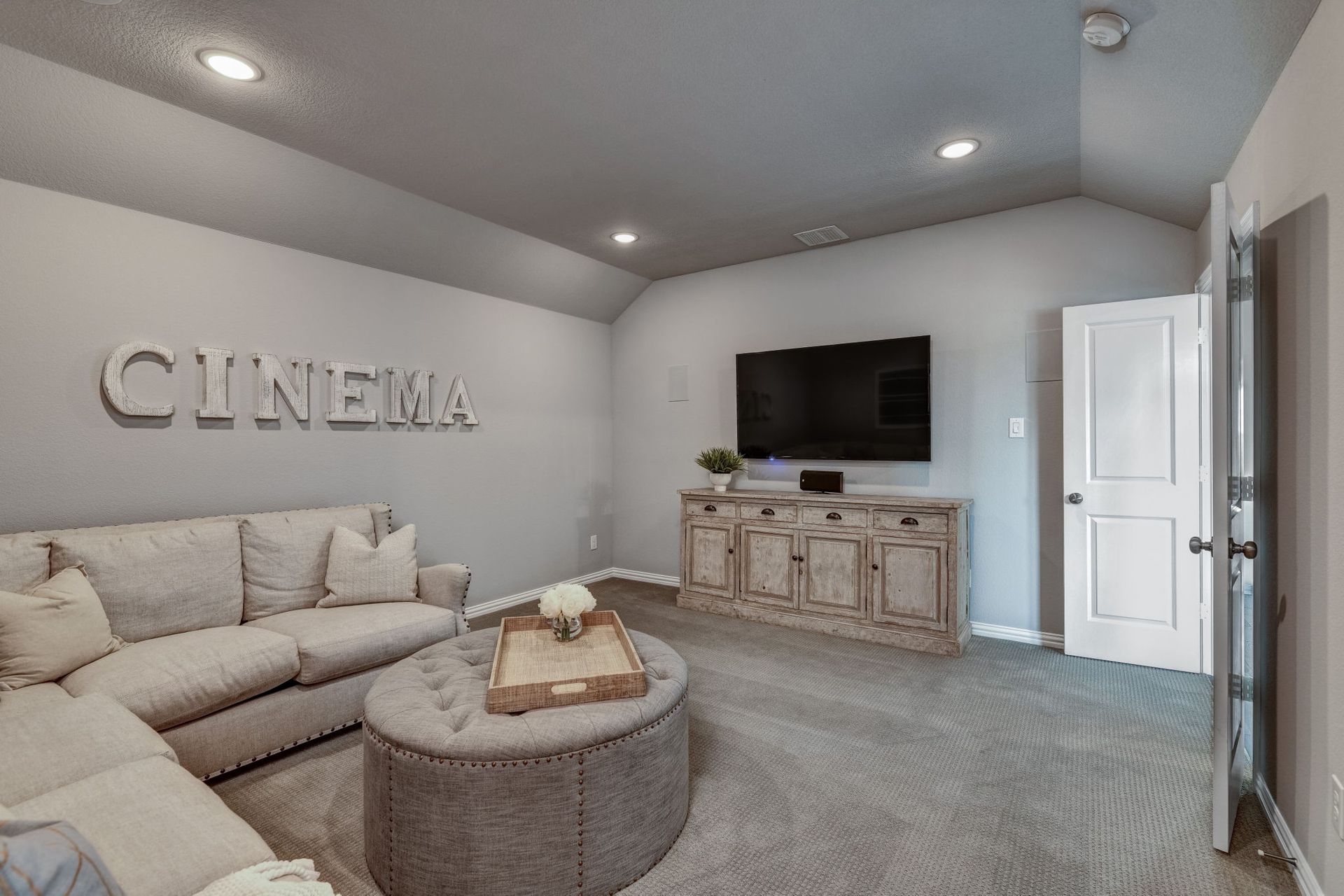 Plan 1686 Media Room Representative Image