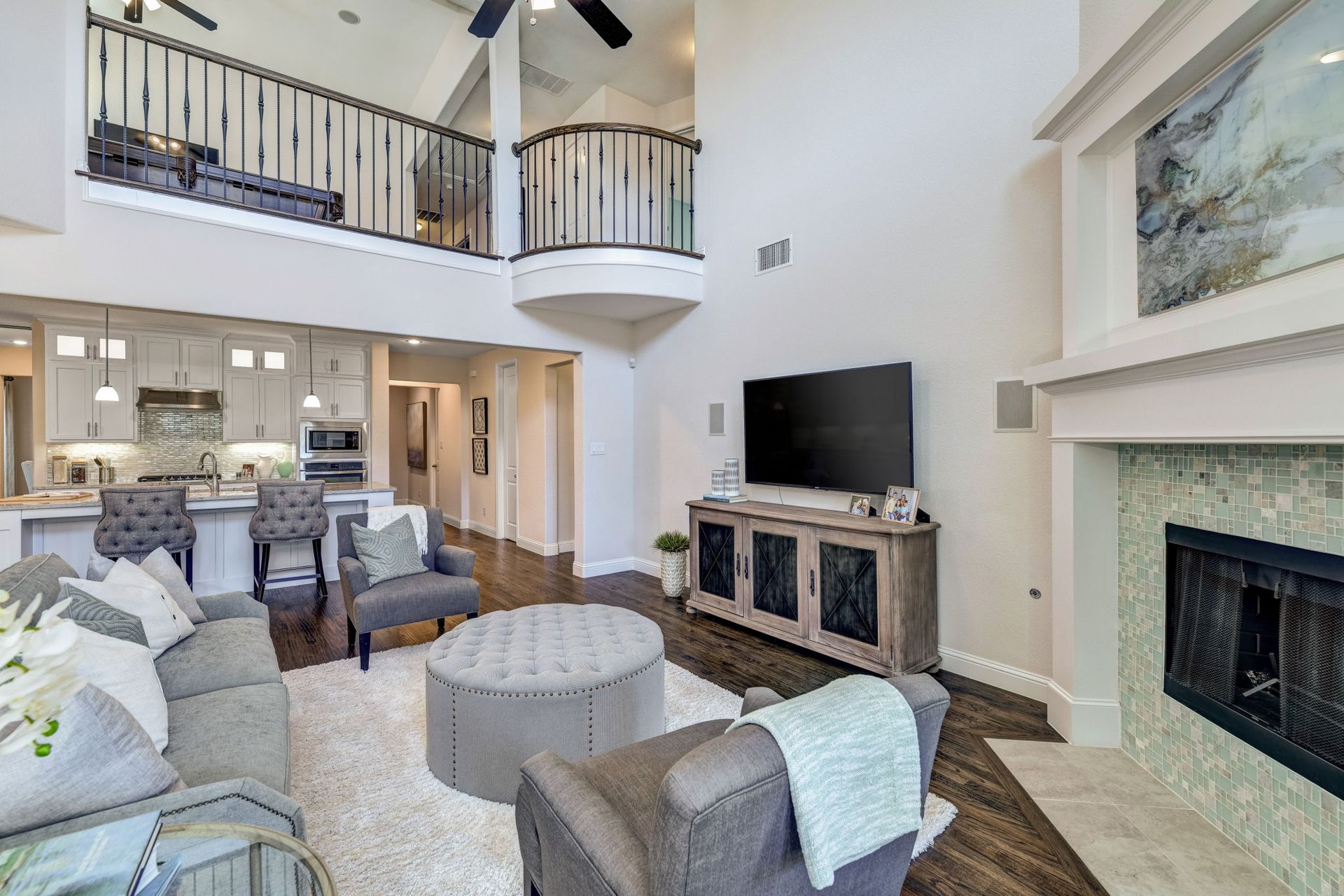Plan 116 Living Room Representative Image