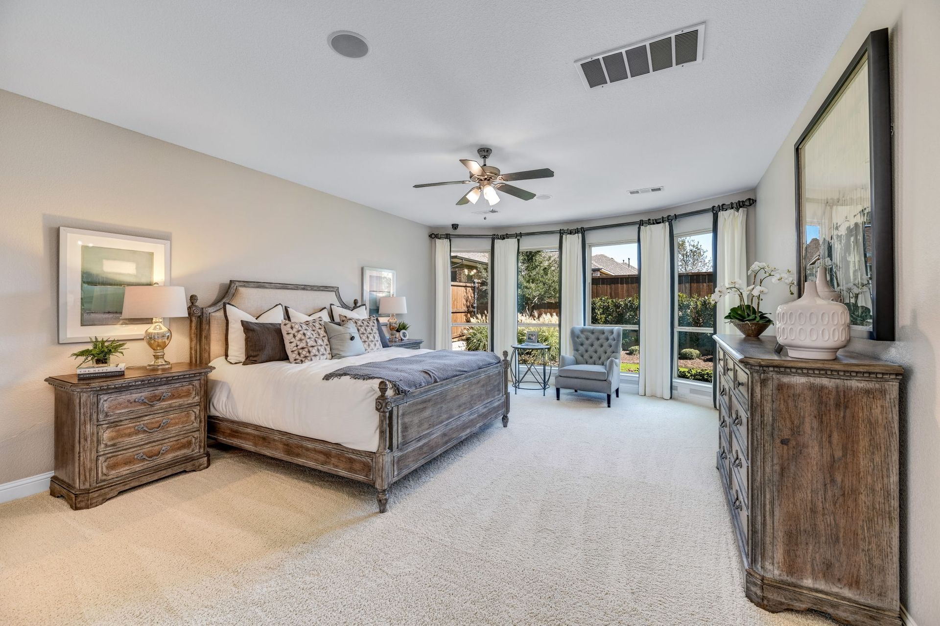 Plan 116 Primary Bedroom Representative Image