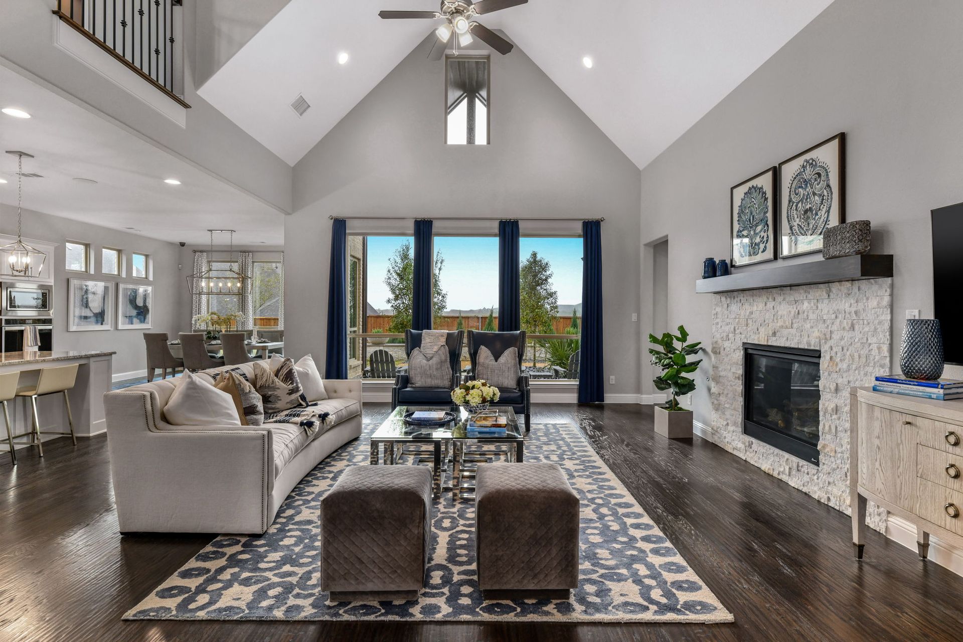 Plan 1632 Living Room Representative Image