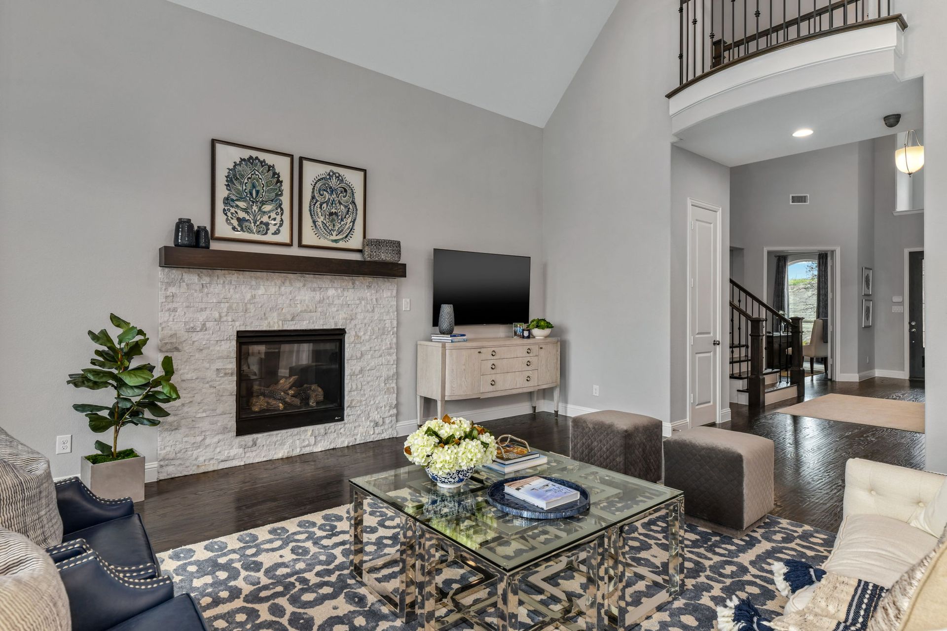 Plan 1632 Living Room Representative Image