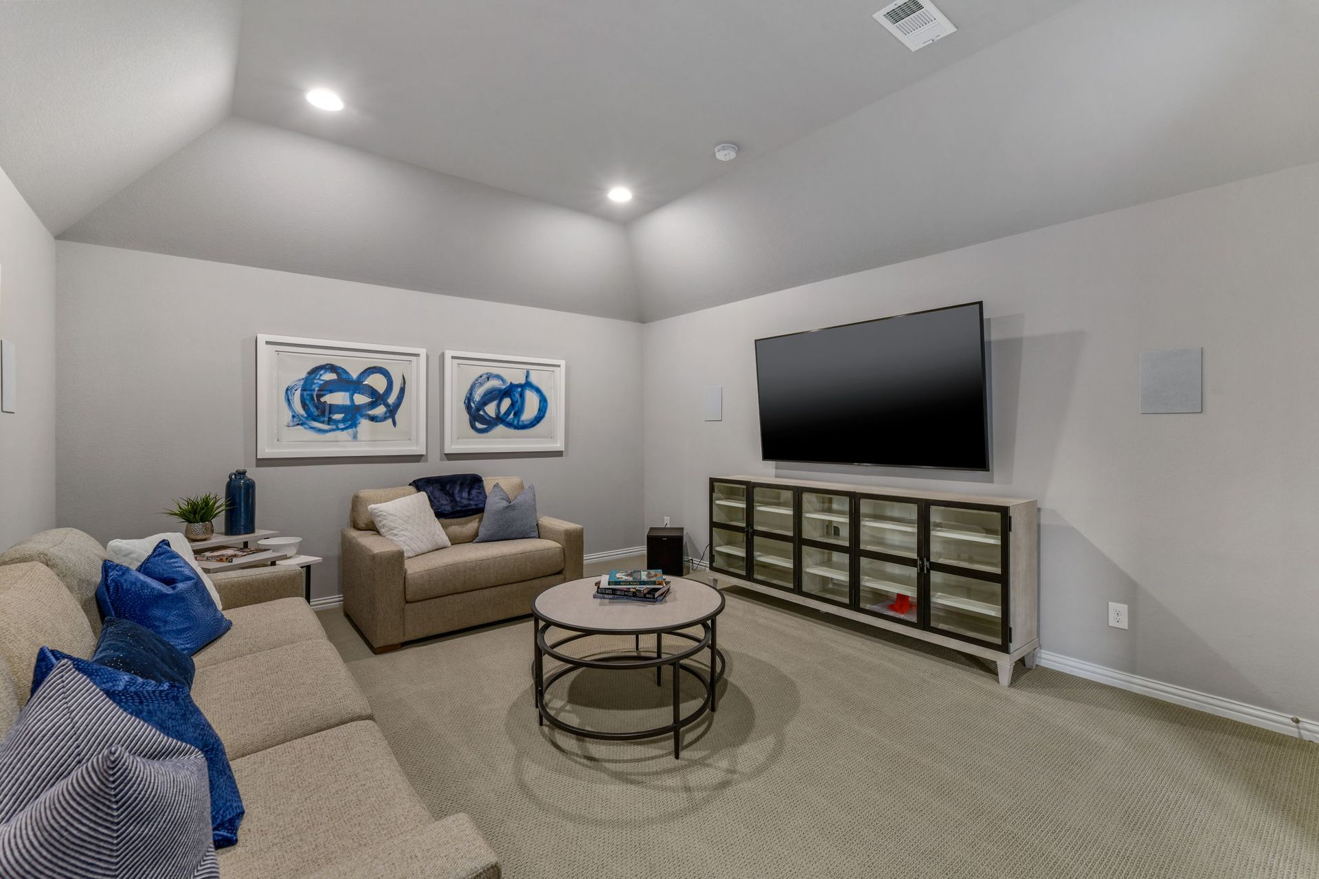 Plan 1632 Media Room Representative Image