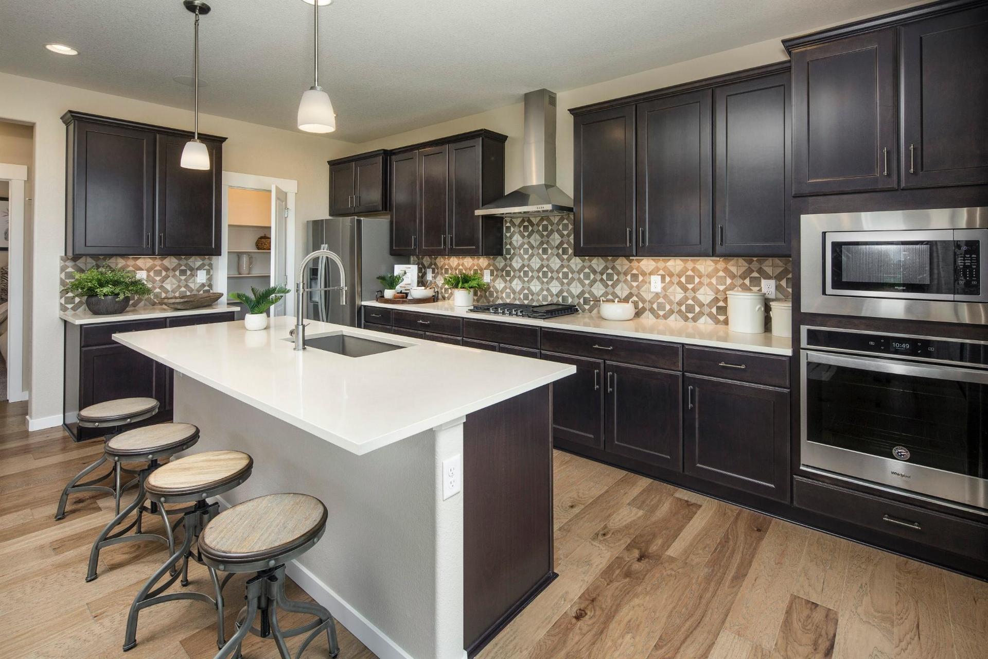 Plan C407 Kitchen Representative Image