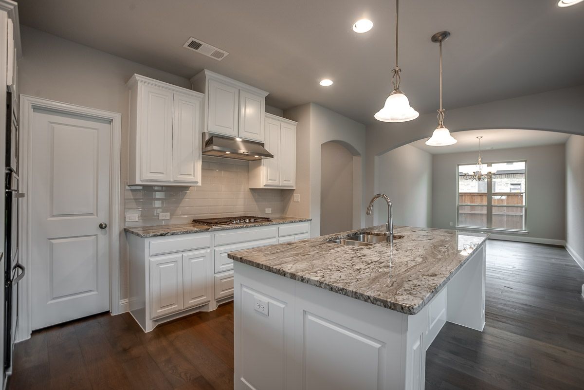 Plan 1509 Kitchen Representative Image