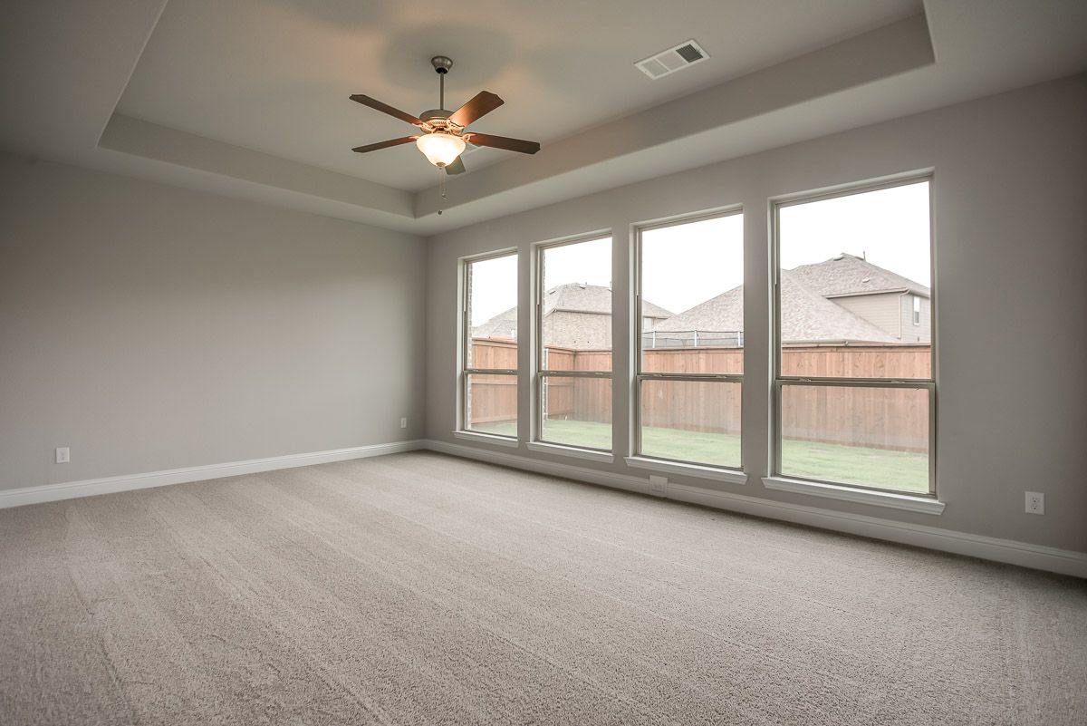 Plan 1509 Primary Bedroom Representative Image