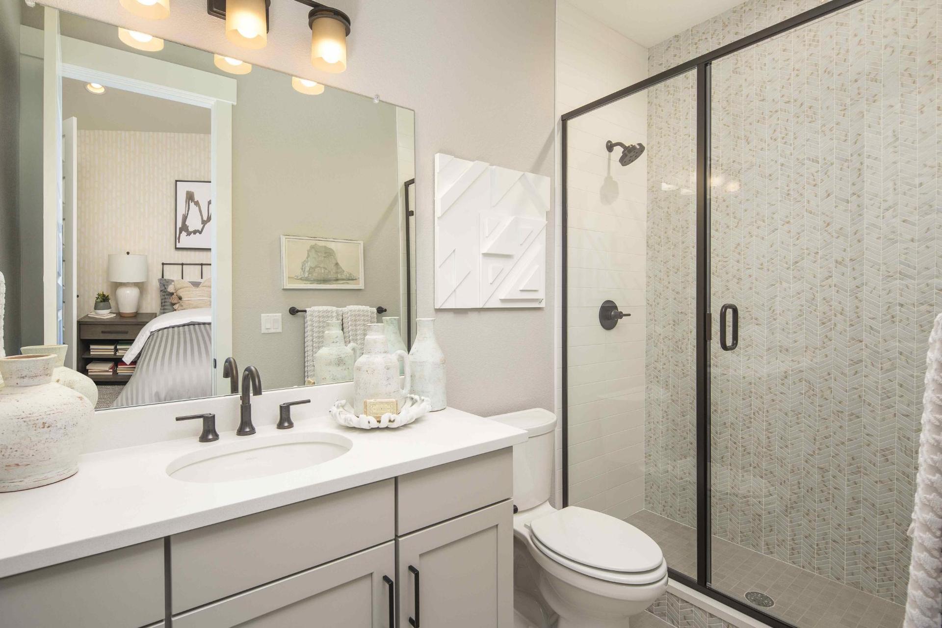 Plan C652 Guest Bathroom Photo by American Legend Homes