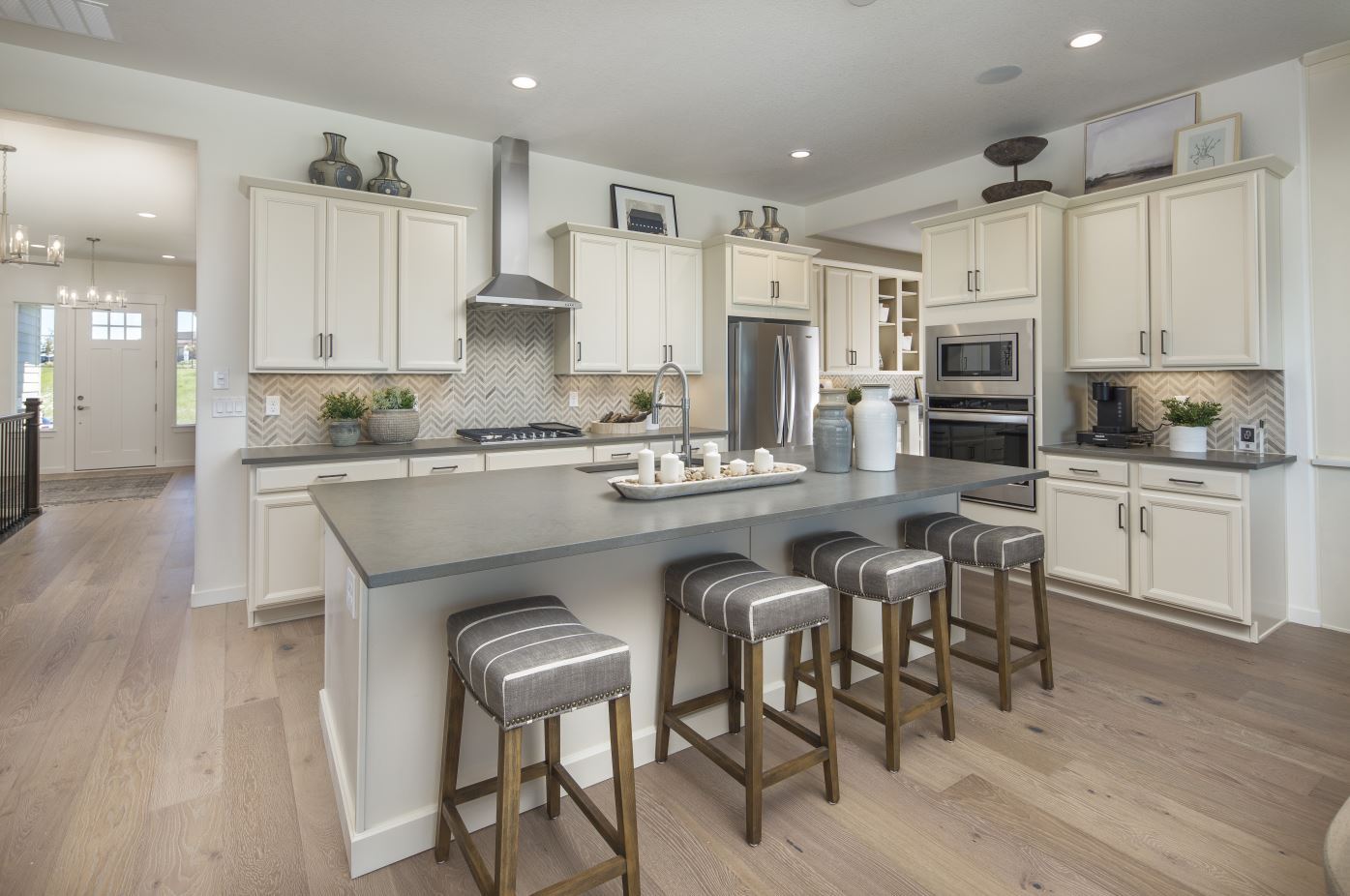 Plan C555 Kitchen Representative Photo