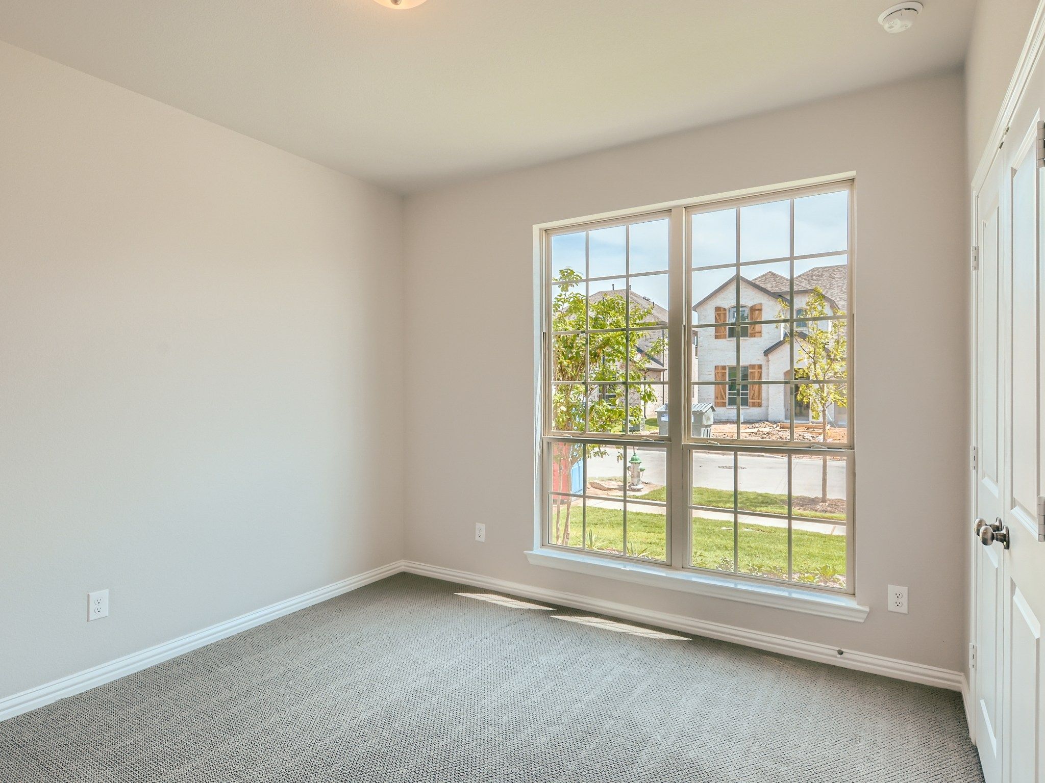 Plan 1521 Bedroom Representative Photo