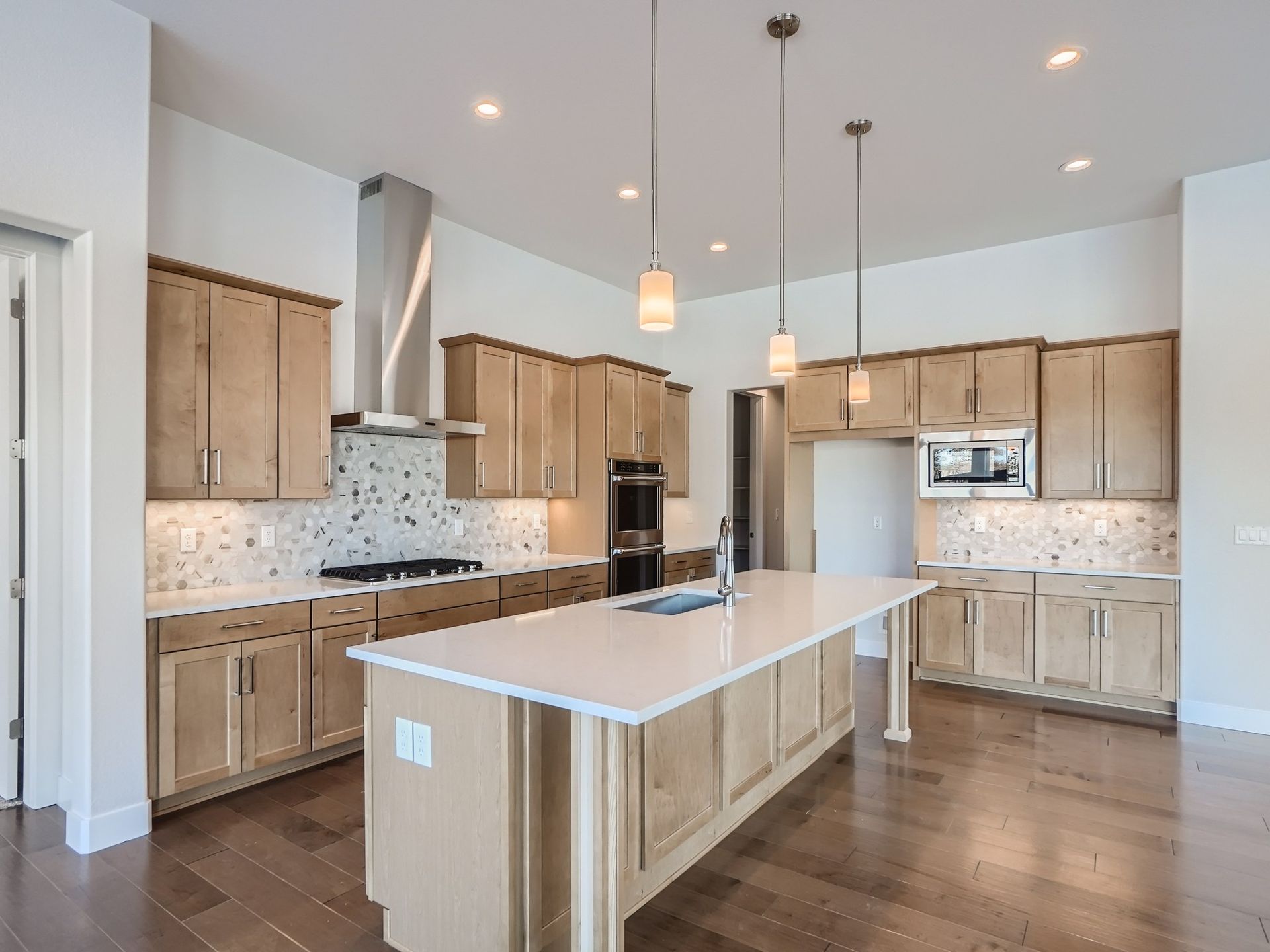 Plan C655 Kitchen Representative Photo