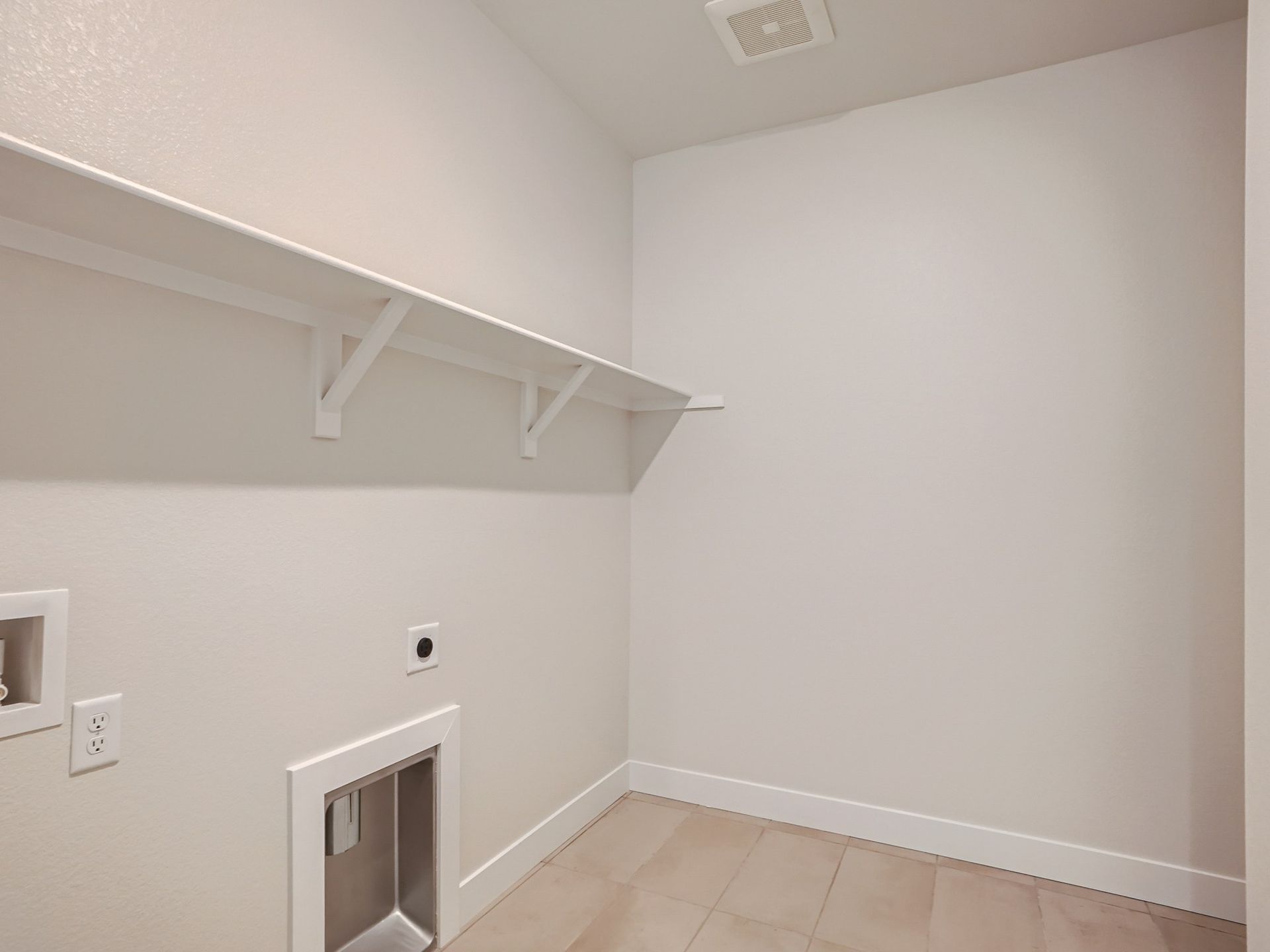 Plan C655 Laundry Room Representative Photo