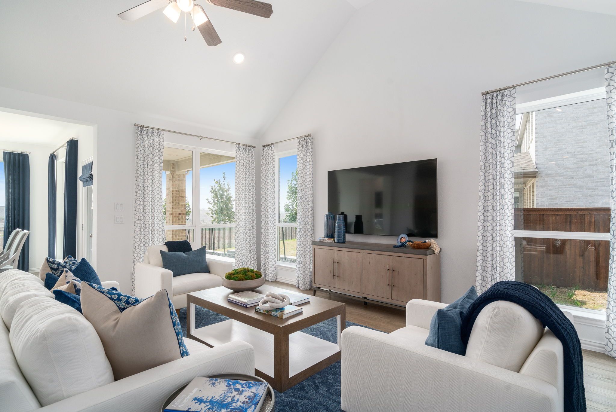 Plan 1523 Living Room Photo by American Legend Homes