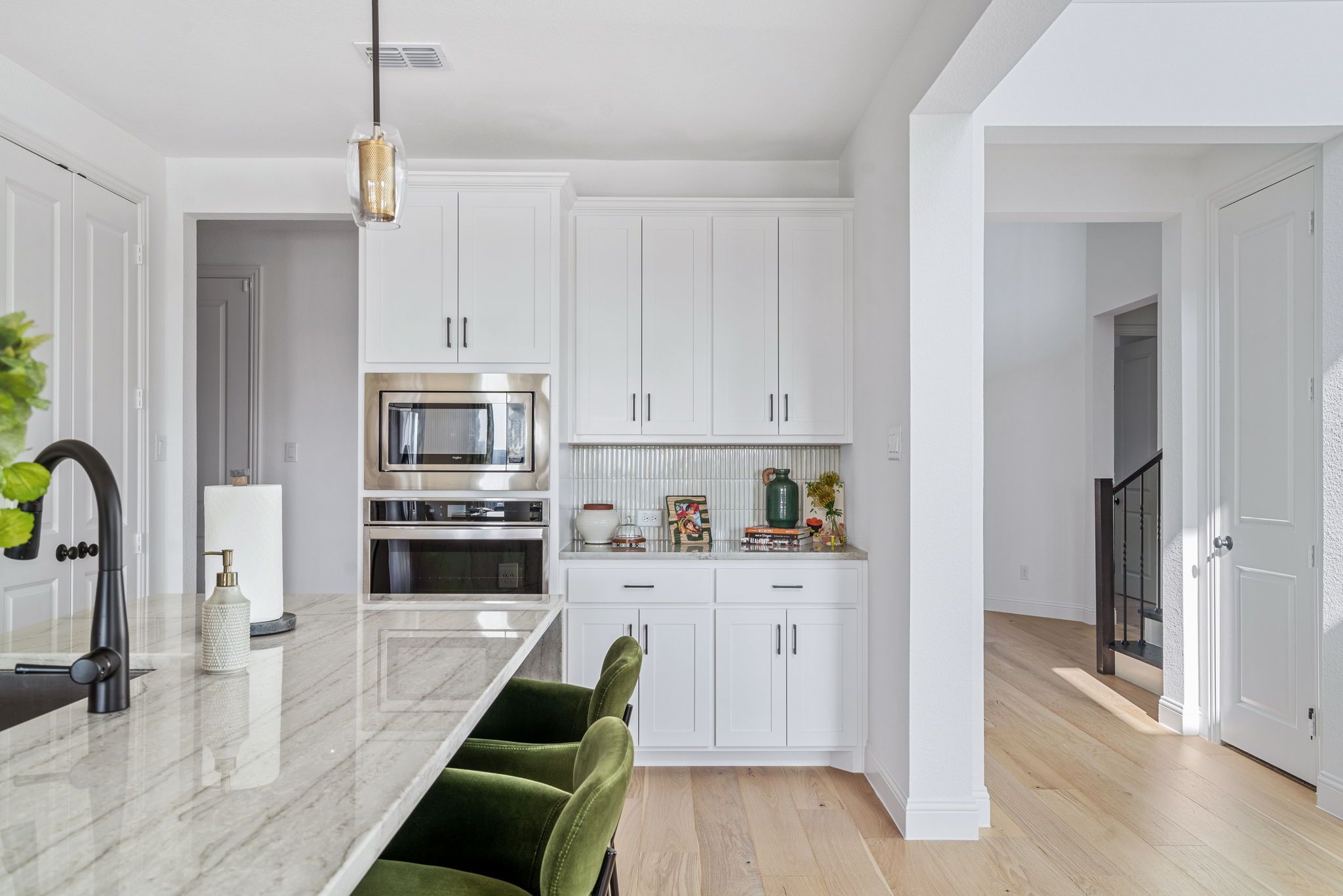 Plan 1686 Kitchen Photo by American Legend Homes