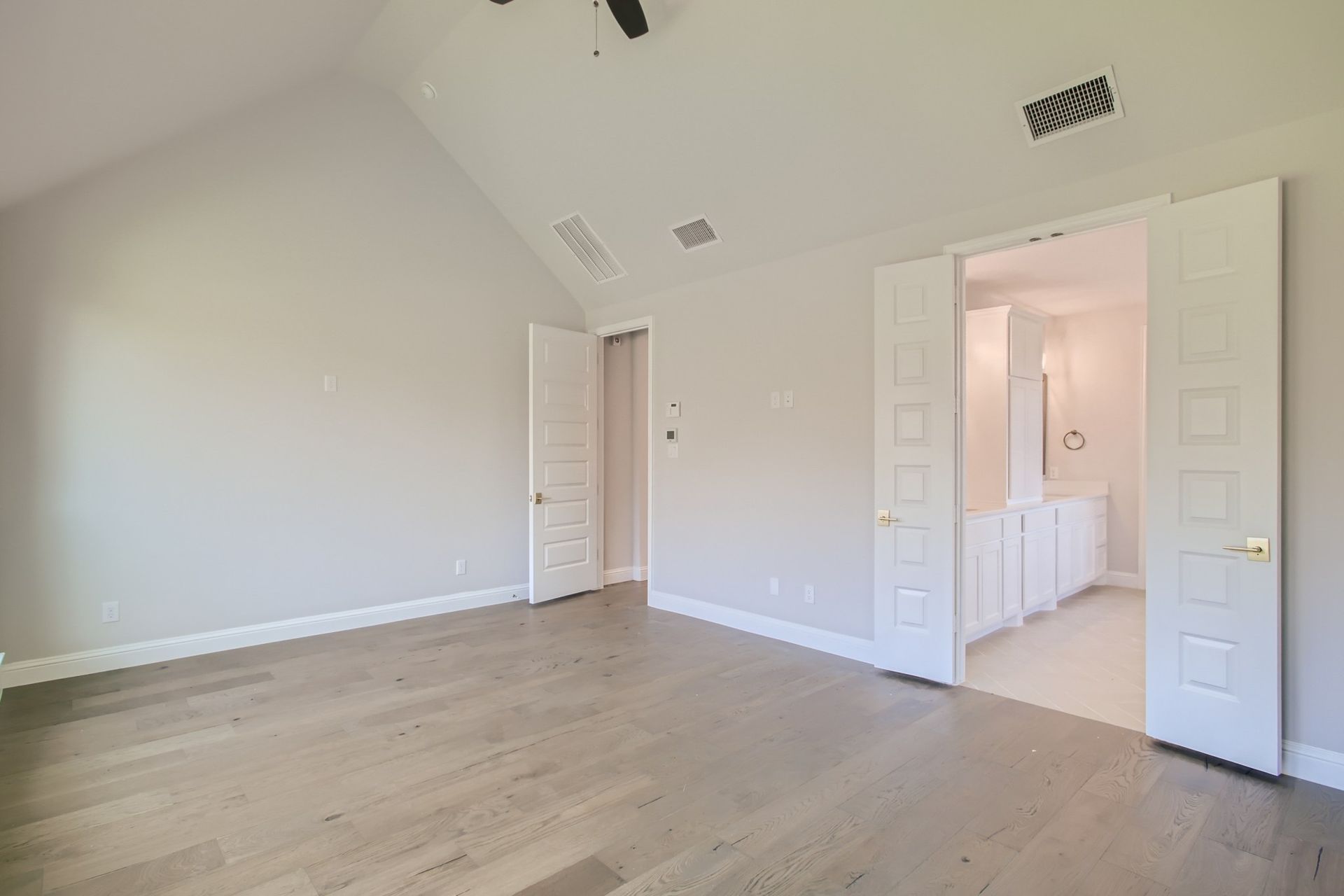 Plan 1135 Main Bedroom Representative Photo