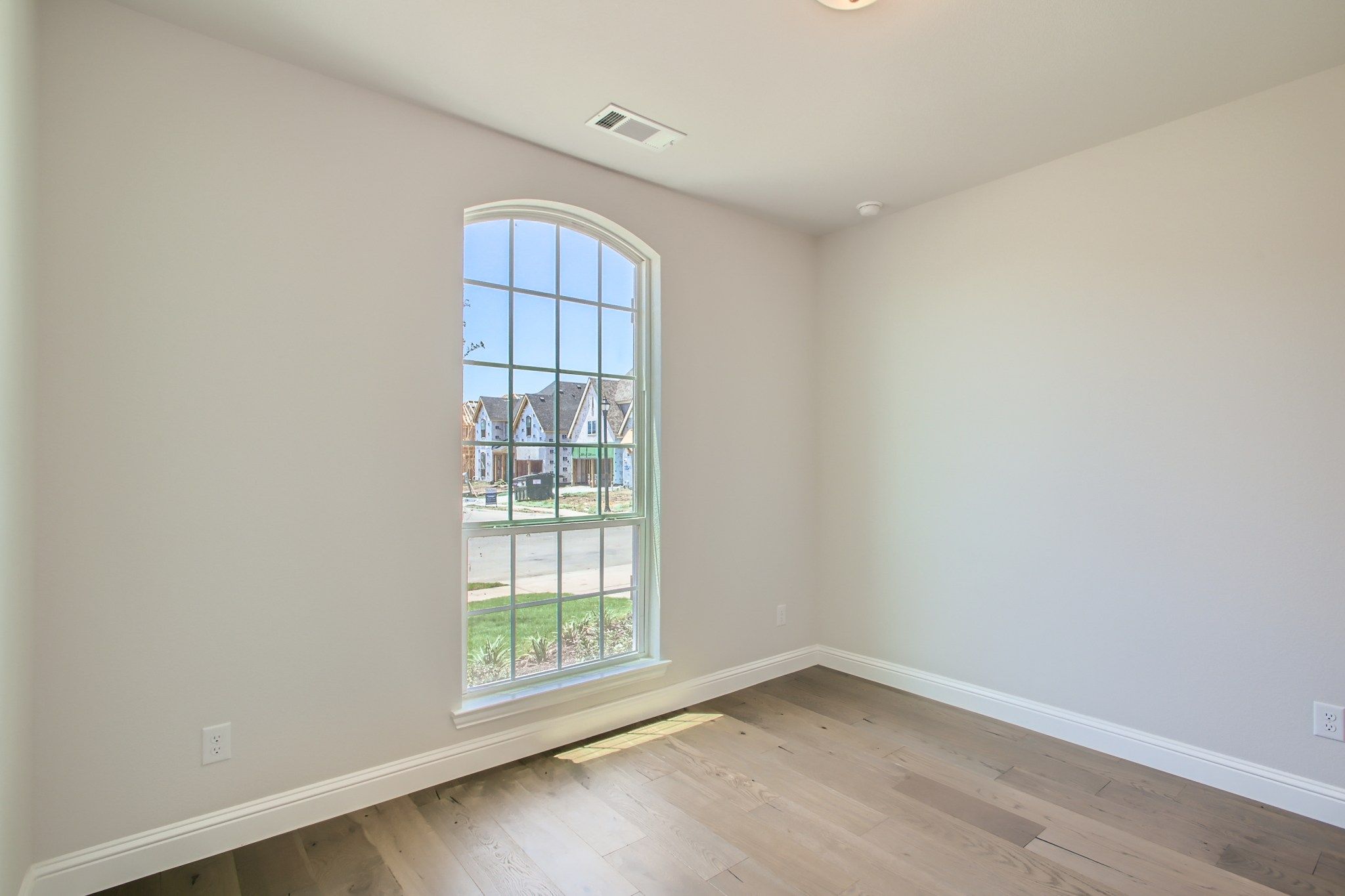 Plan 1135 Bedroom Representative Photo