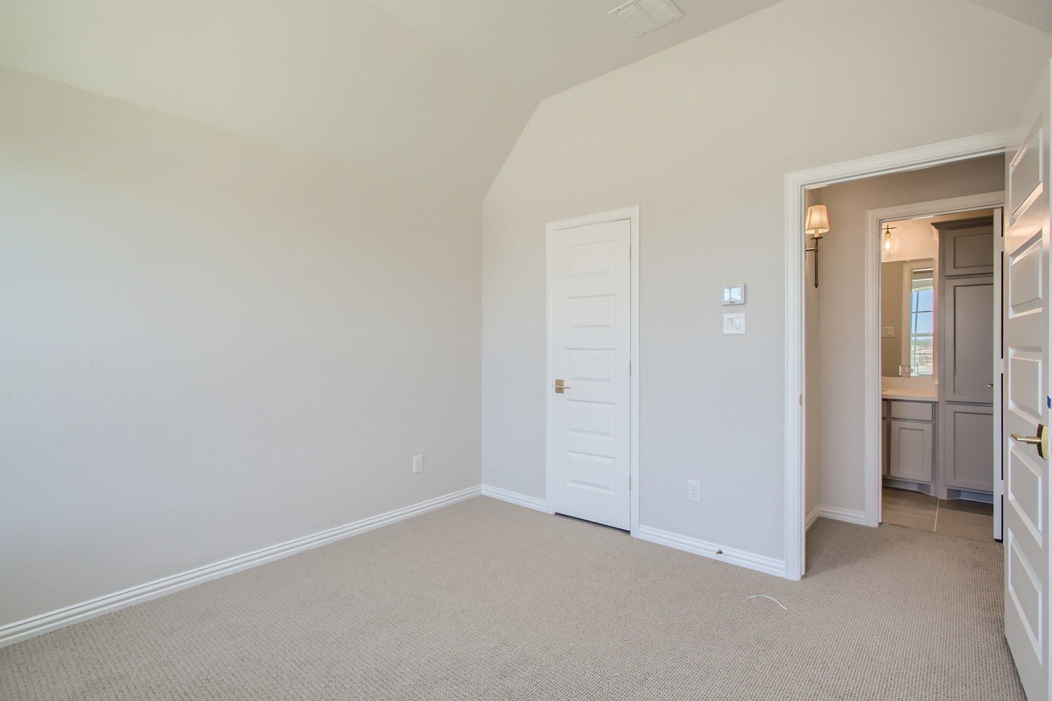 Plan 1135 Bedroom Representative Photo