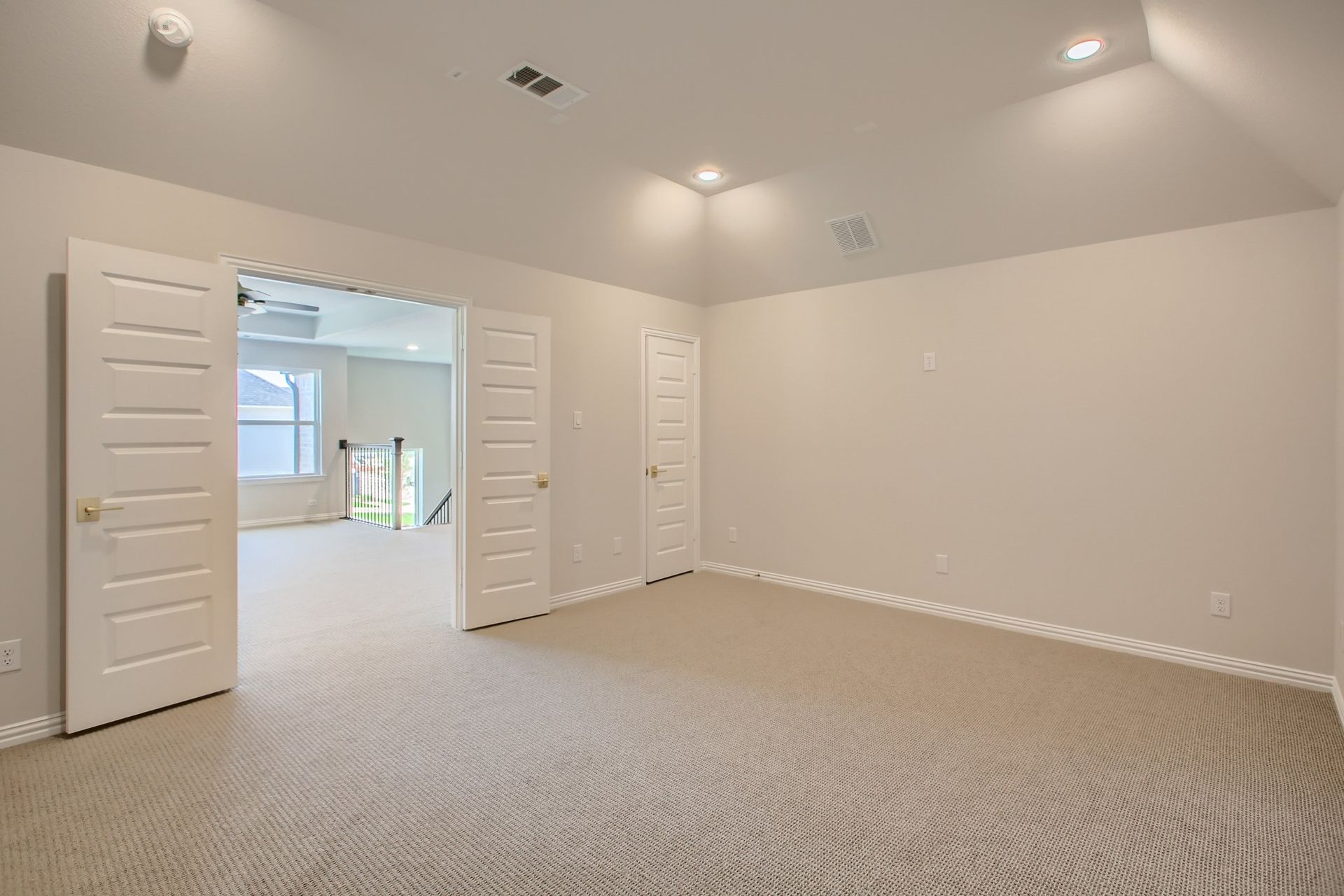 Plan 1135 Media Room Representative Photo