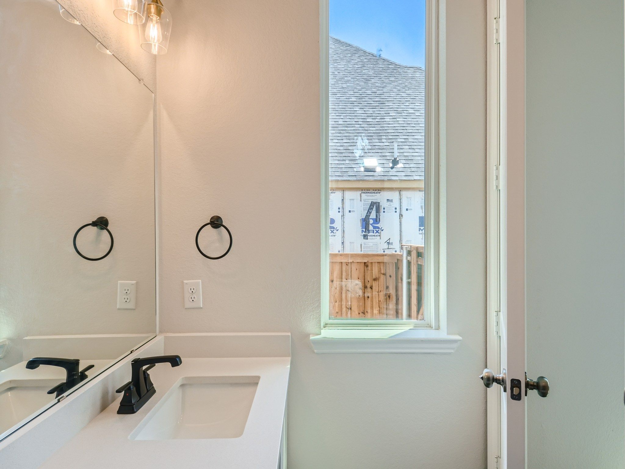 Plan 694 Secondary Bathroom Representative Photo