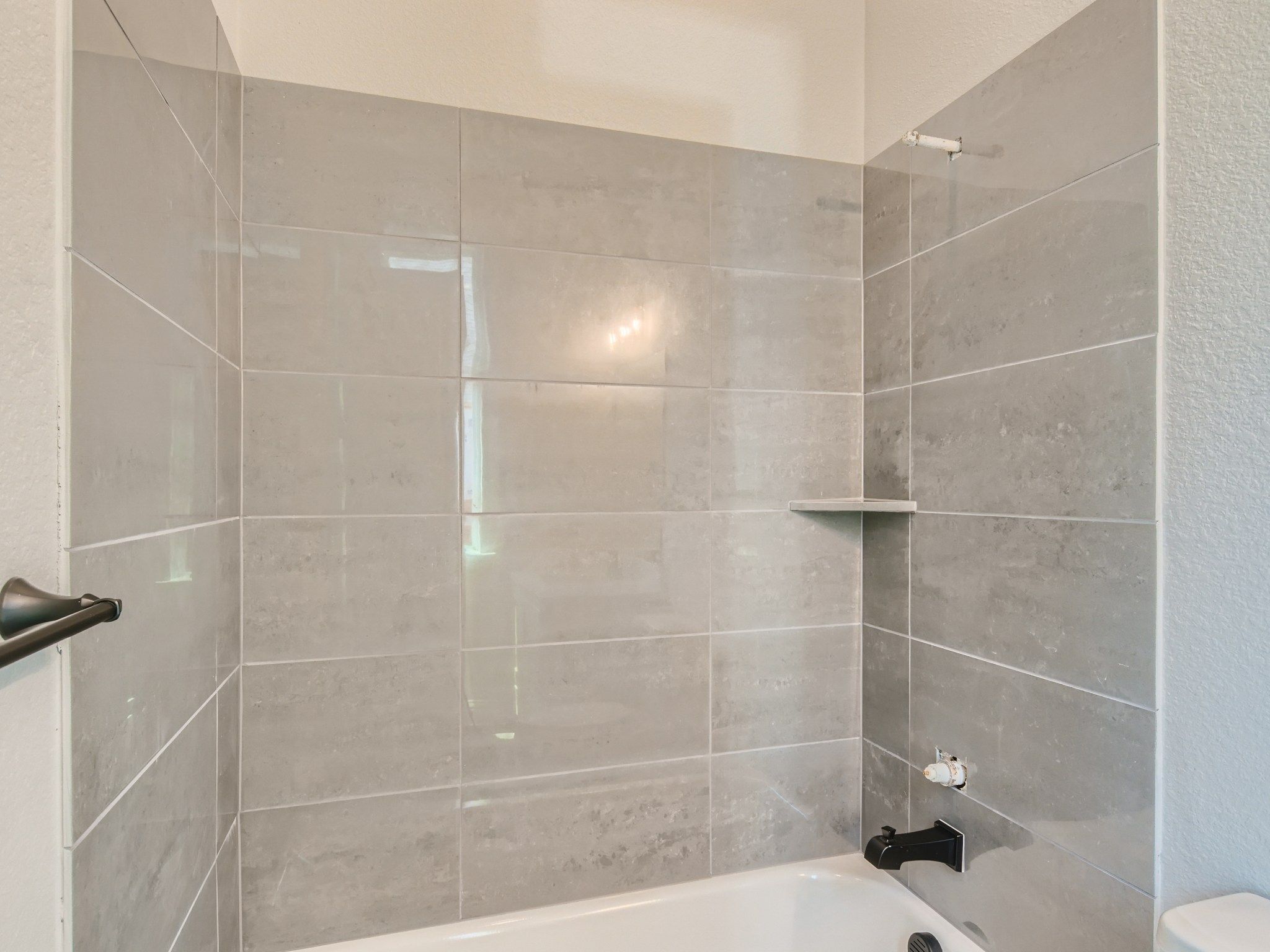 Plan 694 Secondary Bathroom Representative Photo