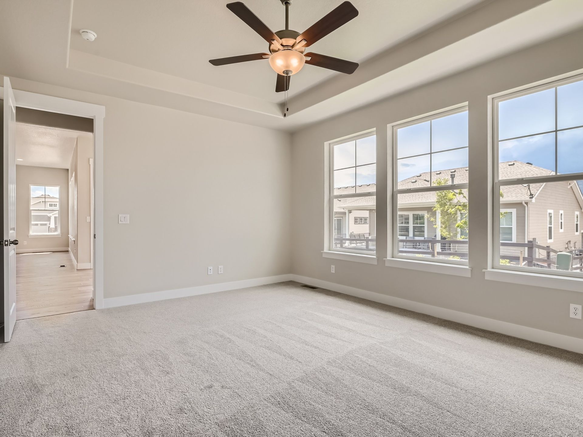Plan C552 Main Bedroom Representative Photo
