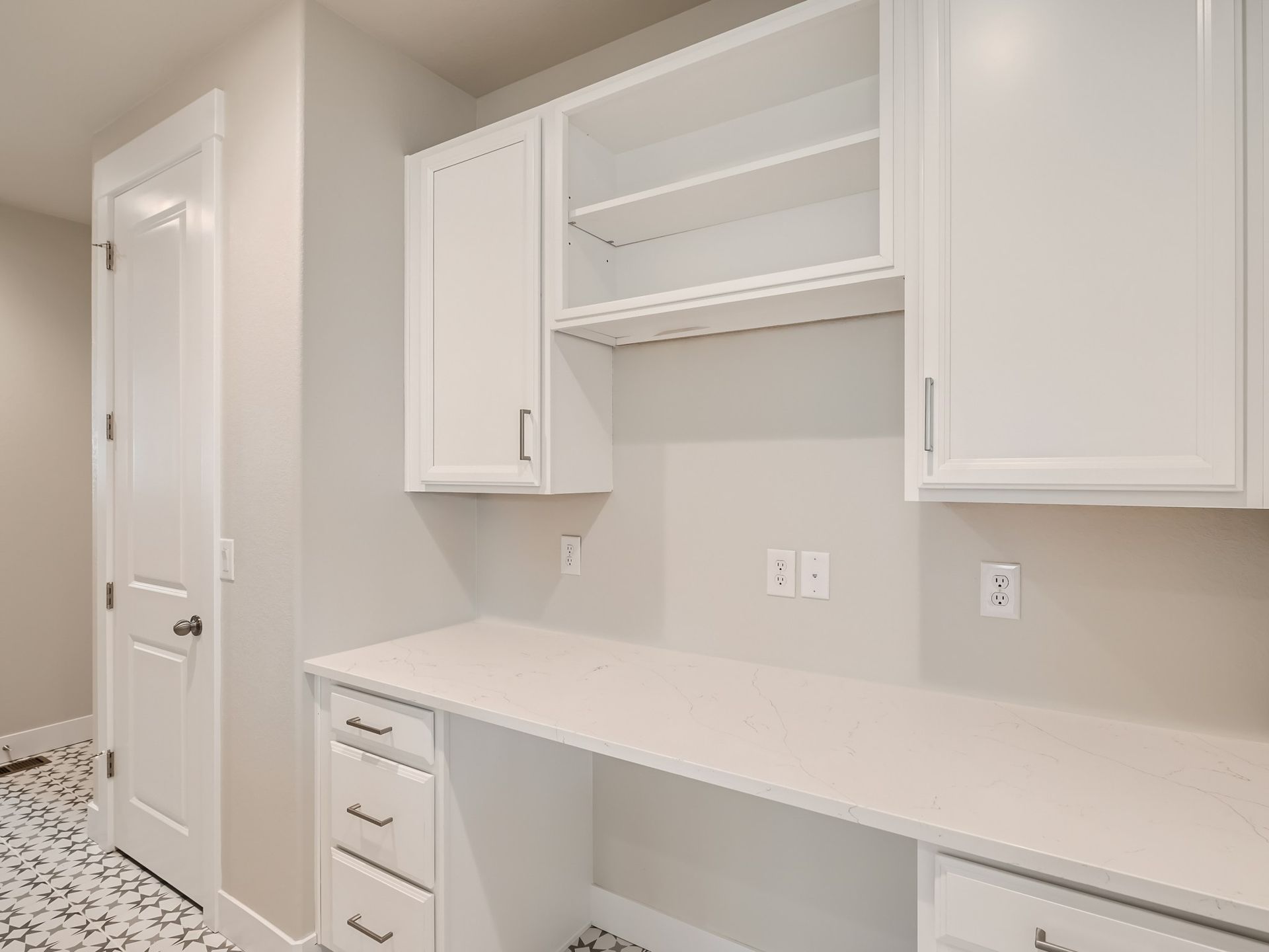 Plan C552 Mud Room Representative Photo