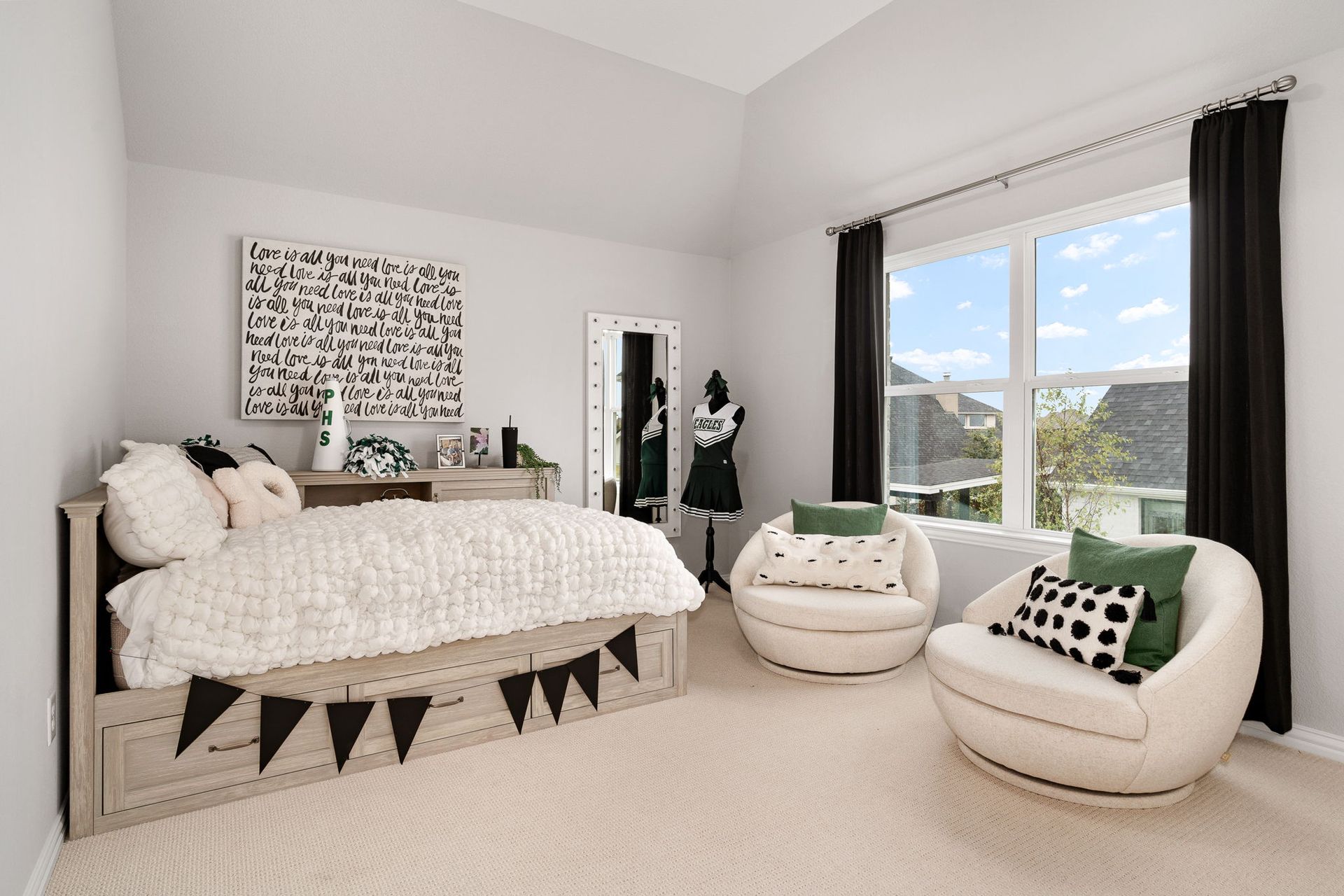 Star Trail 55s Model Plan 1138 Bedroom by American Legend Homes