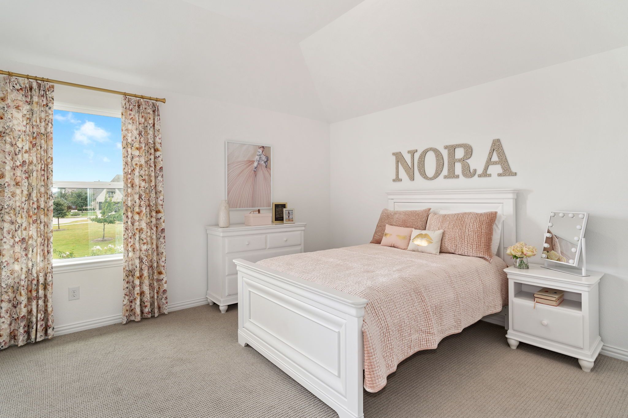 Plan 1639 Bedroom Representative Photo by American Legend Homes