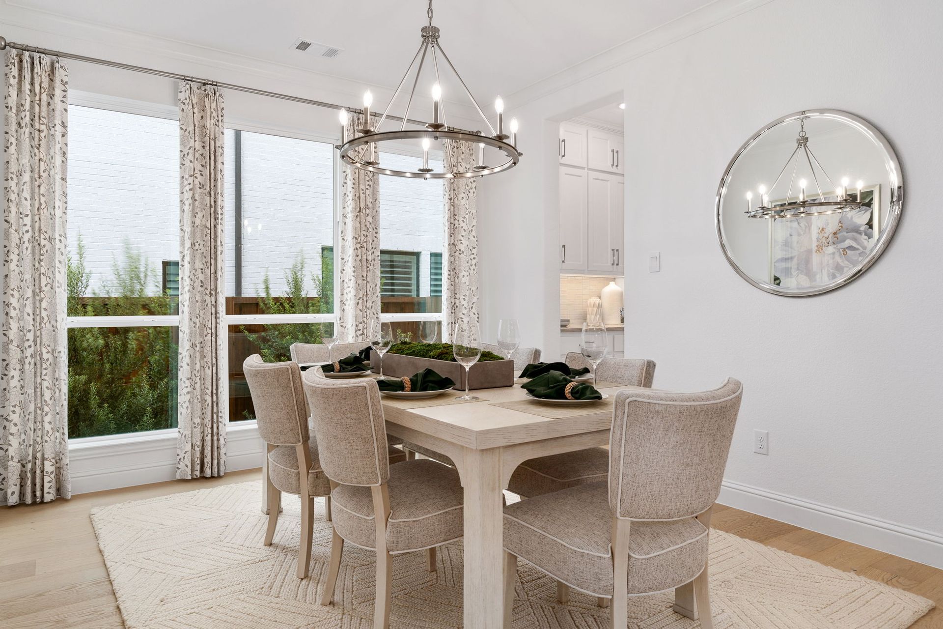 Plan 1138 Dining Room Representative Photo
